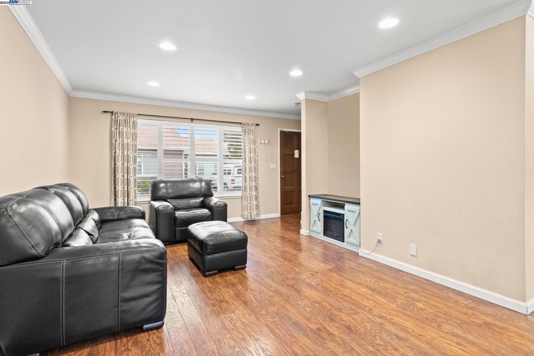 Photo #7: 41098922 Listing: Photo #7