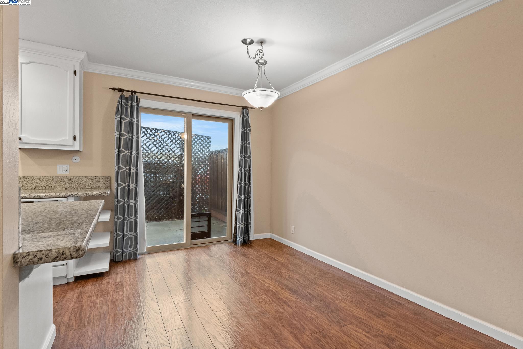 Photo #10: 41098922 Listing: Photo #10