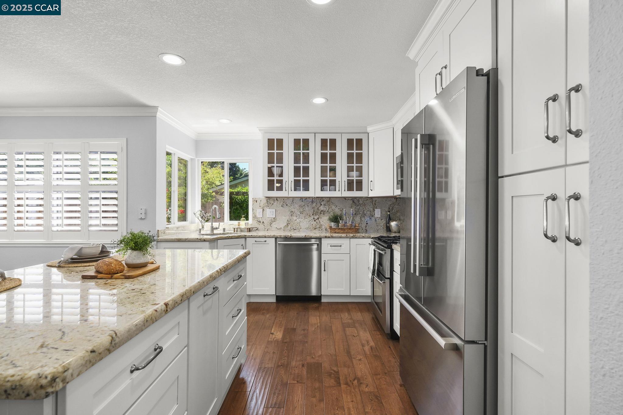 Detail Gallery Image 15 of 34 For 1140 Jamie Dr, Concord,  CA 94518 - 4 Beds | 2/1 Baths
