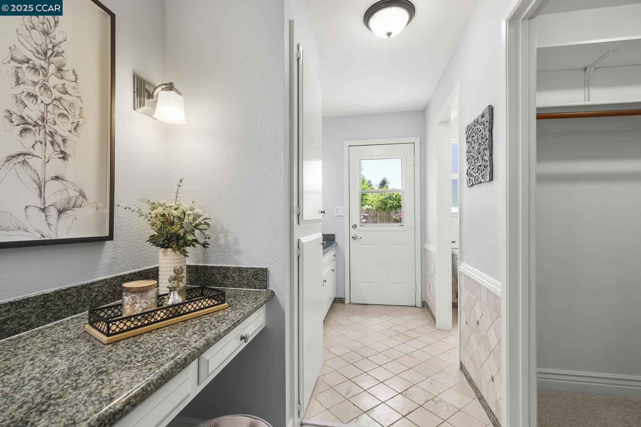 Detail Gallery Image 19 of 34 For 1140 Jamie Dr, Concord,  CA 94518 - 4 Beds | 2/1 Baths