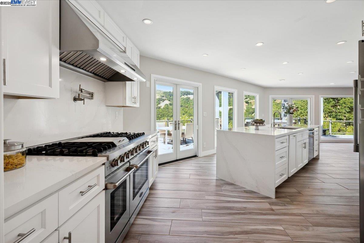 Detail Gallery Image 13 of 59 For 325 Bollinger Estates Ct, San Ramon,  CA 94583 - 4 Beds | 4/1 Baths