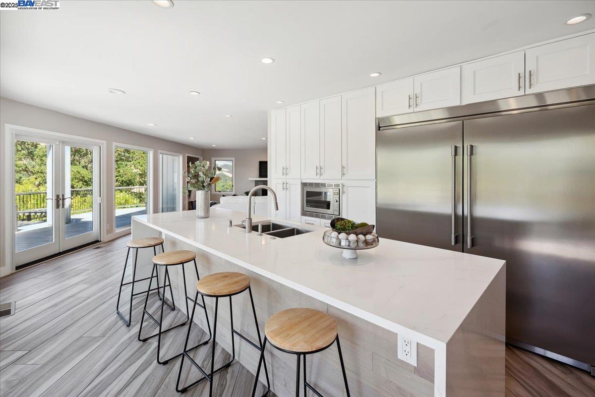 Detail Gallery Image 14 of 59 For 325 Bollinger Estates Ct, San Ramon,  CA 94583 - 4 Beds | 4/1 Baths