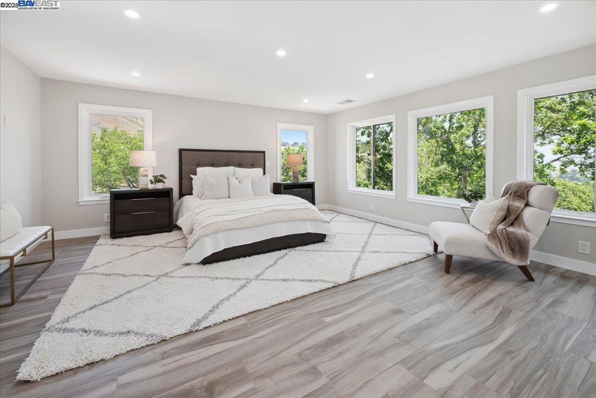 Detail Gallery Image 25 of 59 For 325 Bollinger Estates Ct, San Ramon,  CA 94583 - 4 Beds | 4/1 Baths
