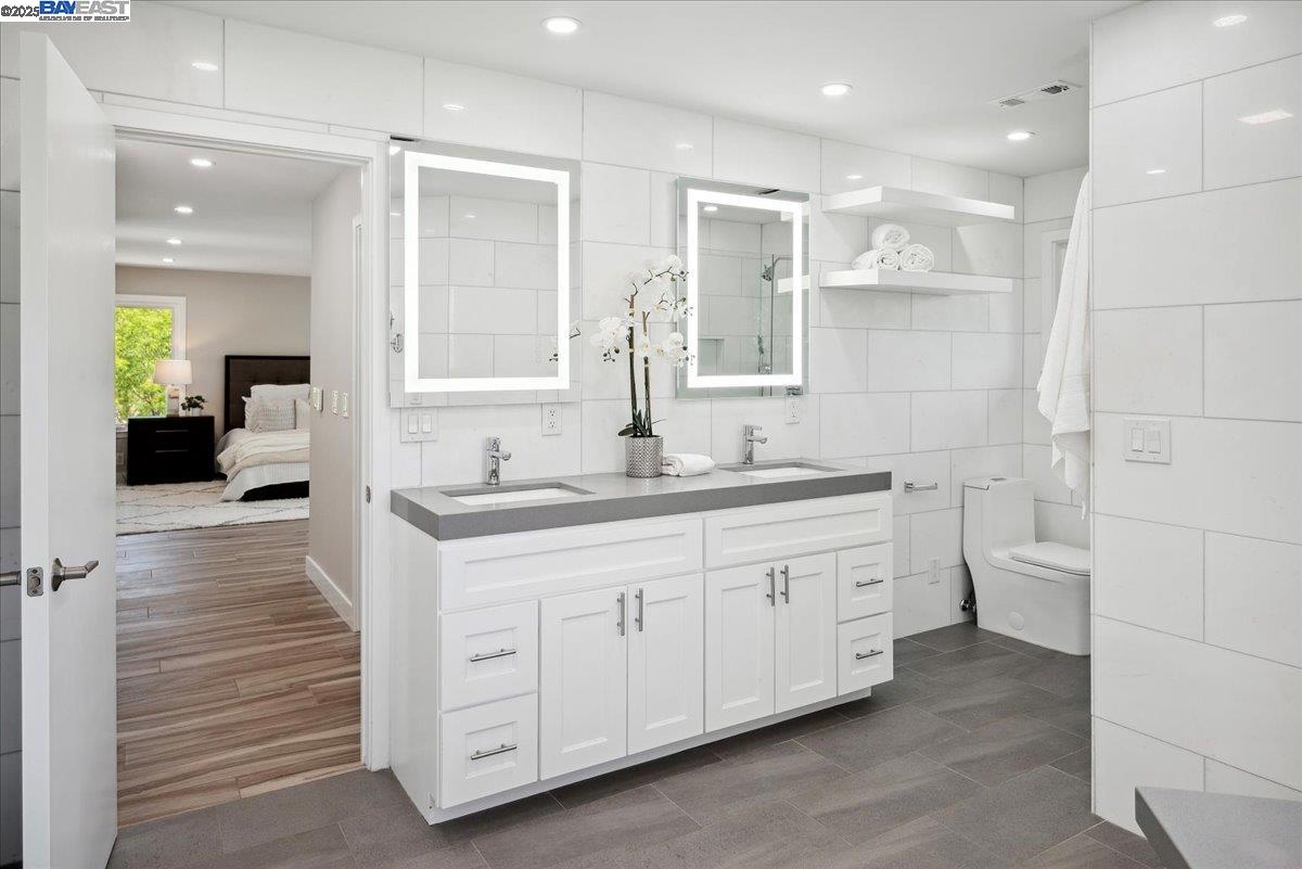 Detail Gallery Image 29 of 59 For 325 Bollinger Estates Ct, San Ramon,  CA 94583 - 4 Beds | 4/1 Baths