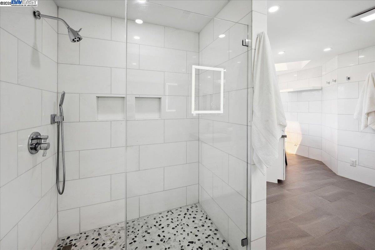 Detail Gallery Image 33 of 59 For 325 Bollinger Estates Ct, San Ramon,  CA 94583 - 4 Beds | 4/1 Baths