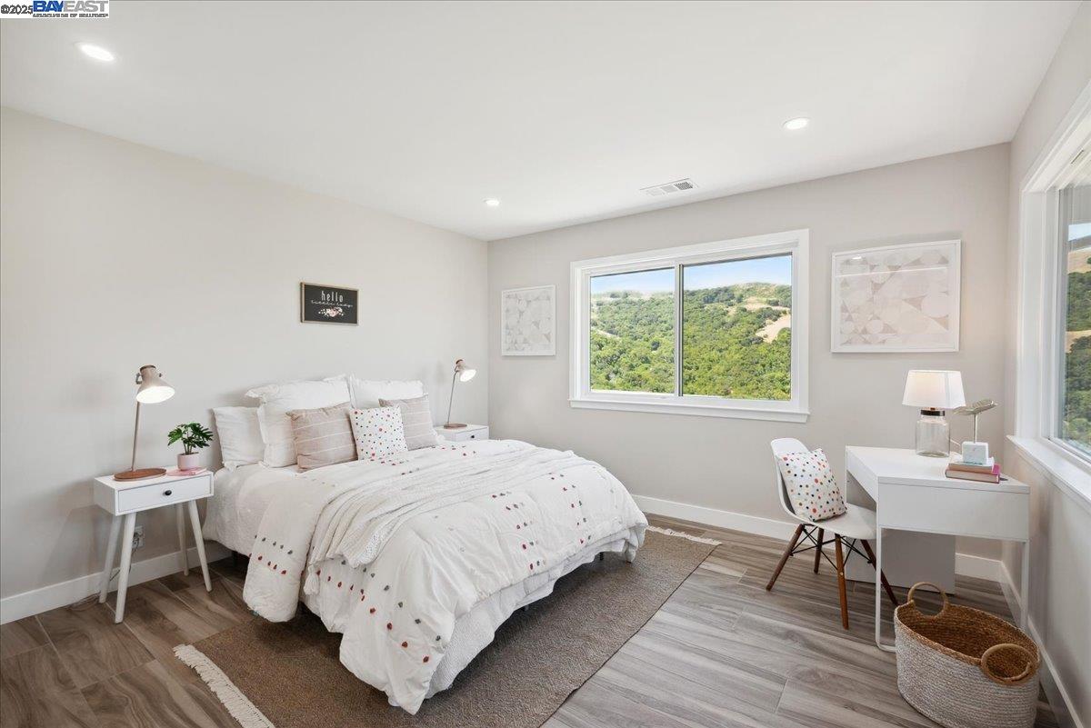 Detail Gallery Image 37 of 59 For 325 Bollinger Estates Ct, San Ramon,  CA 94583 - 4 Beds | 4/1 Baths