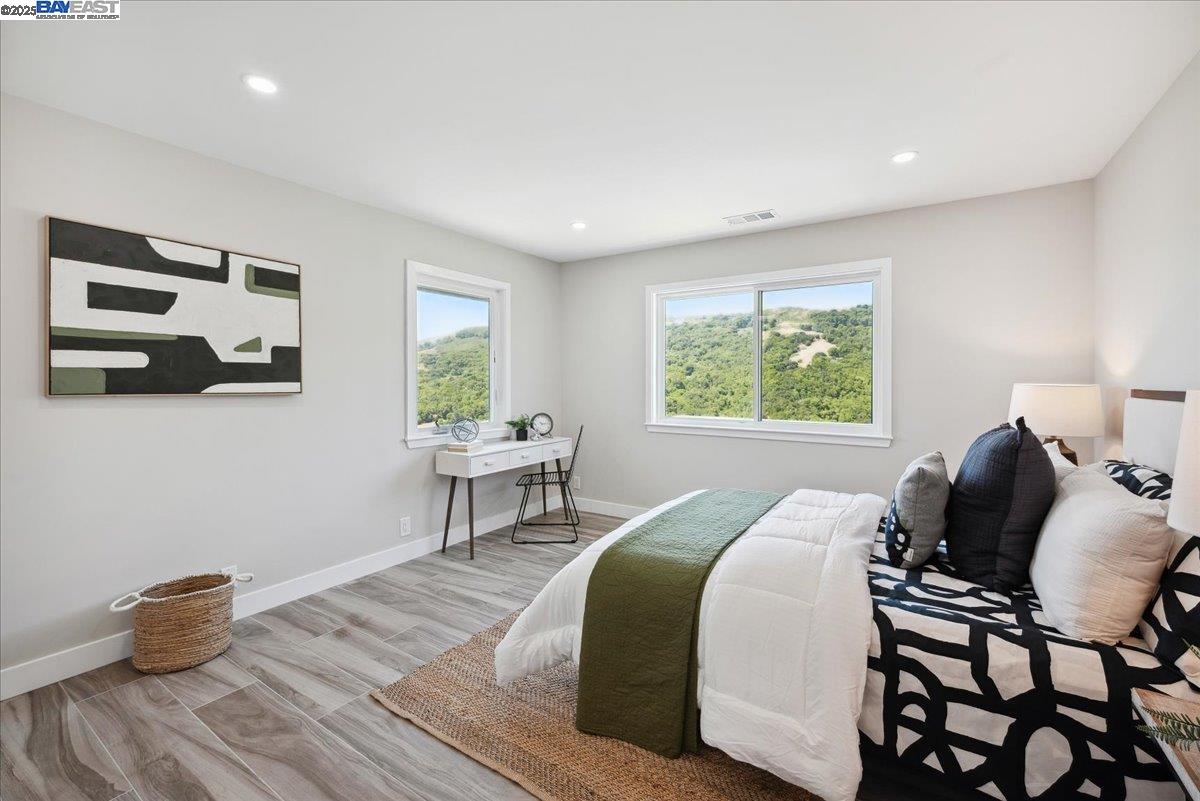 Detail Gallery Image 40 of 59 For 325 Bollinger Estates Ct, San Ramon,  CA 94583 - 4 Beds | 4/1 Baths