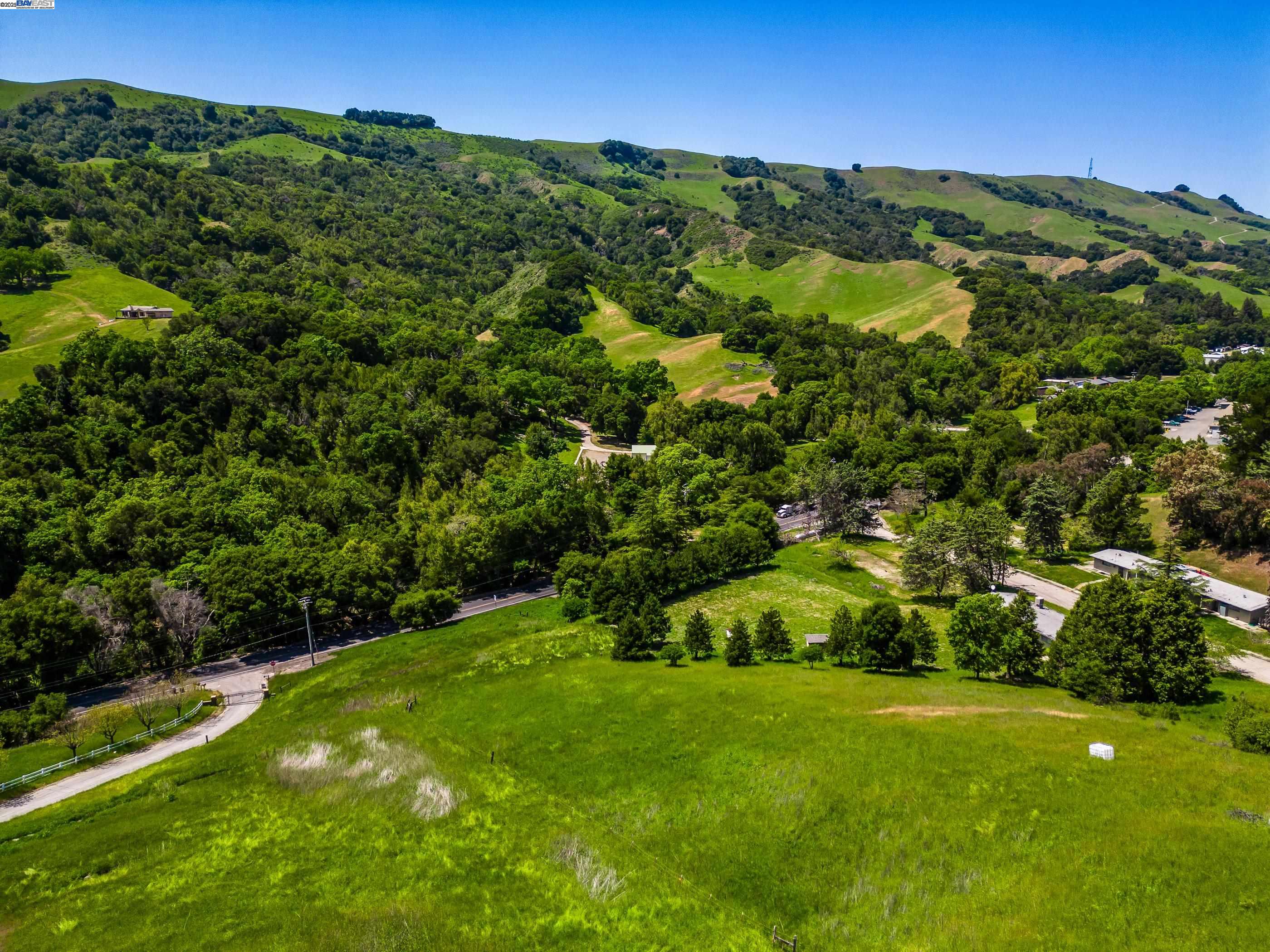 Detail Gallery Image 13 of 17 For 0 Bollinger Estates Ct, San Ramon,  CA 94583 - – Beds | – Baths
