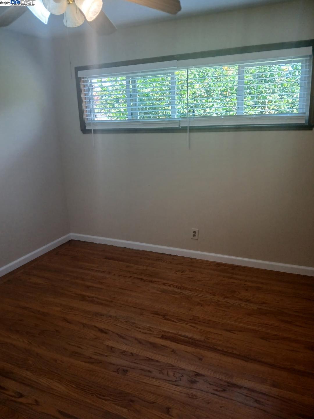 Detail Gallery Image 4 of 7 For 1781 via Rancho, San Lorenzo,  CA 94580 - 3 Beds | 2 Baths