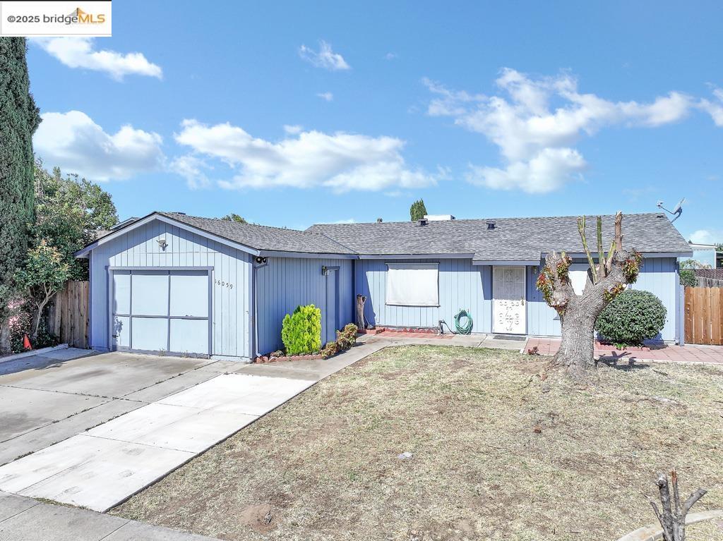 Detail Gallery Image 2 of 27 For 16059 Bizzibe St, Lathrop,  CA 95330 - 3 Beds | 1 Baths