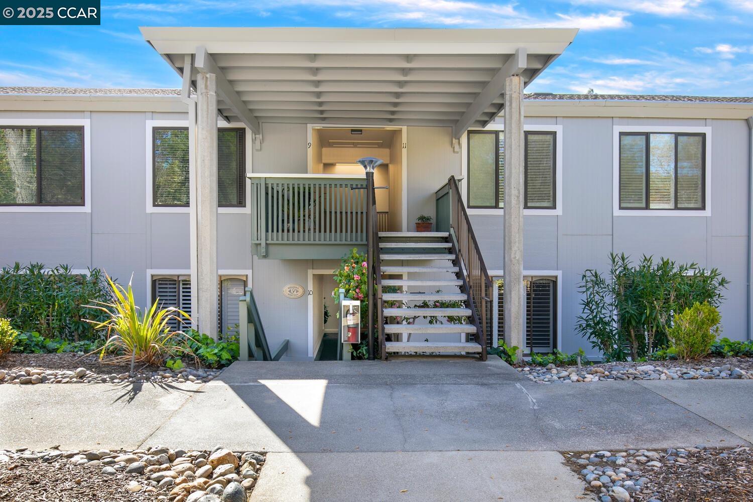 Photo #2: 41098980 Listing 