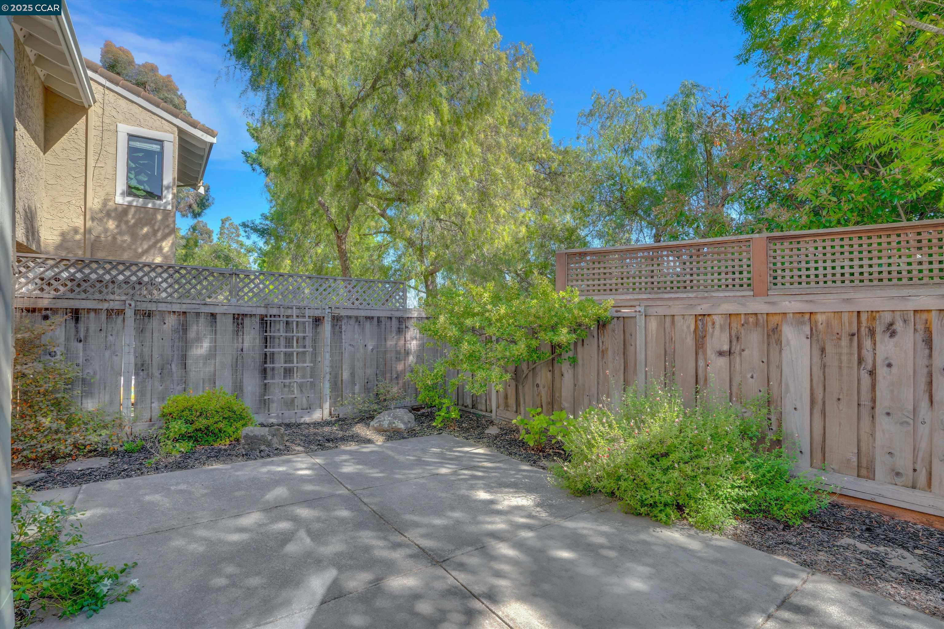 Photo #24: 41098984 Listing: Photo #24
