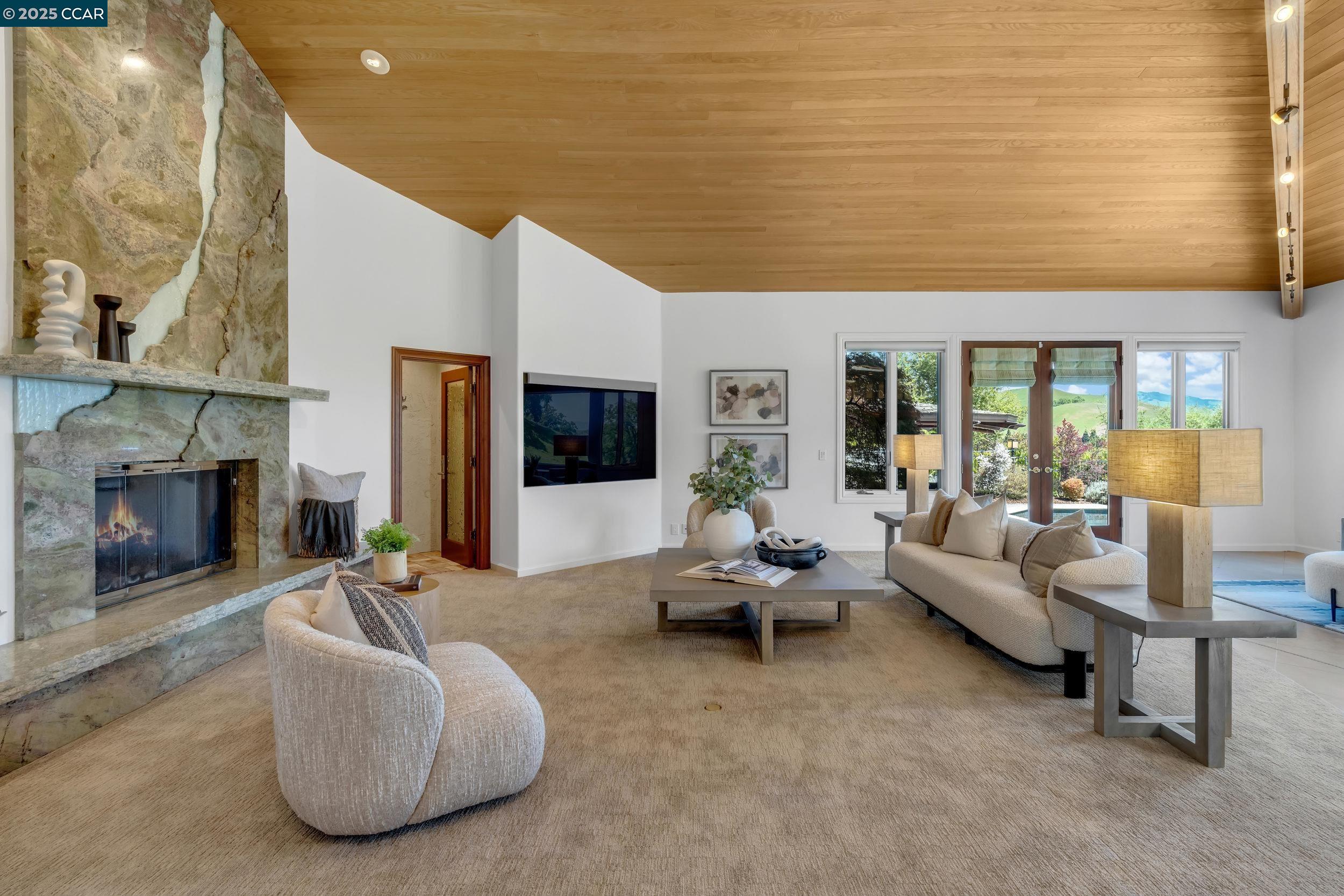 Detail Gallery Image 21 of 60 For 1121 Eagle Nest Ct, Danville,  CA 94506 - 5 Beds | 6 Baths