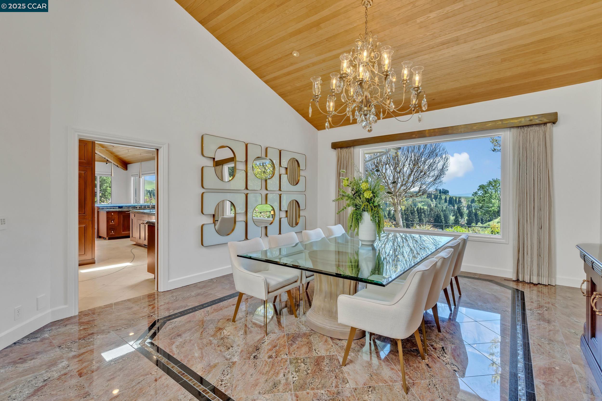 Detail Gallery Image 29 of 60 For 1121 Eagle Nest Ct, Danville,  CA 94506 - 5 Beds | 6 Baths