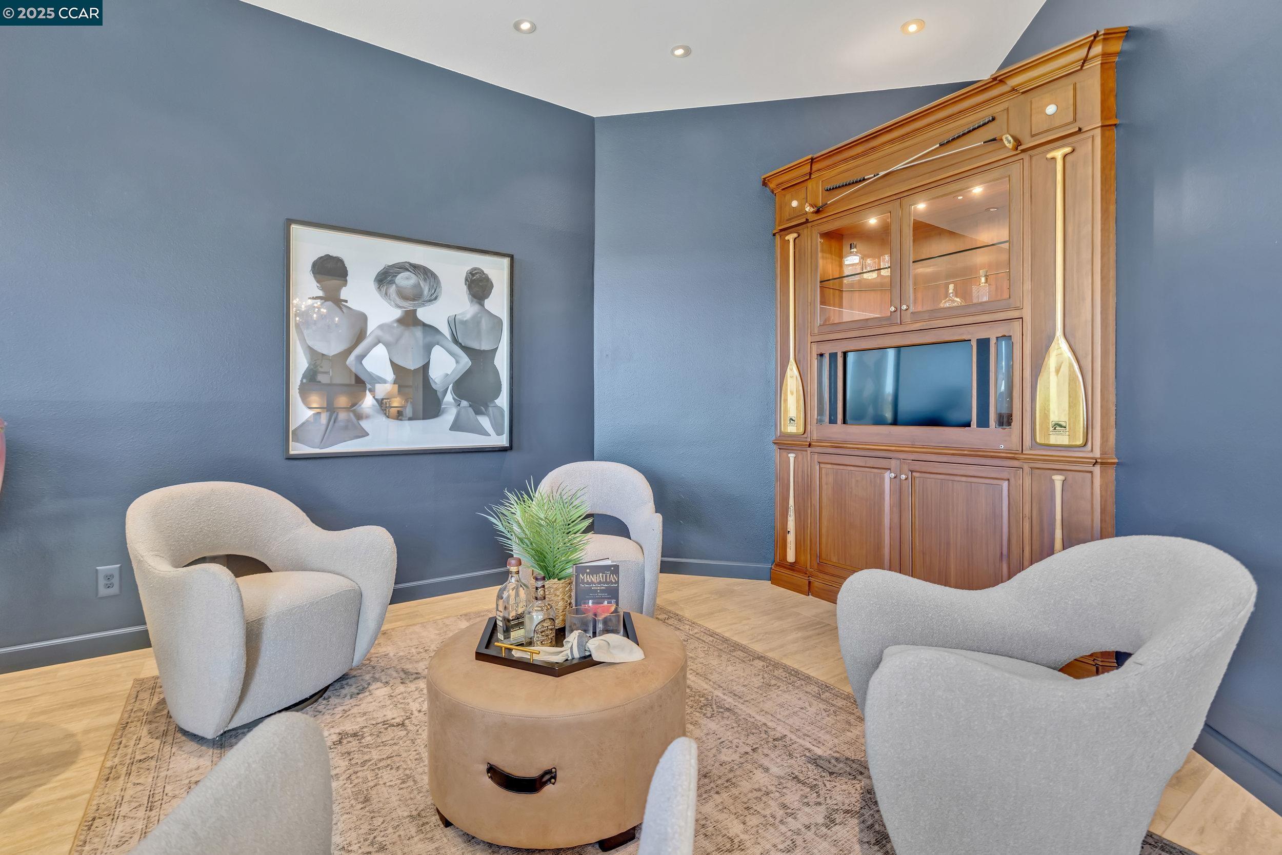 Detail Gallery Image 38 of 60 For 1121 Eagle Nest Ct, Danville,  CA 94506 - 5 Beds | 6 Baths