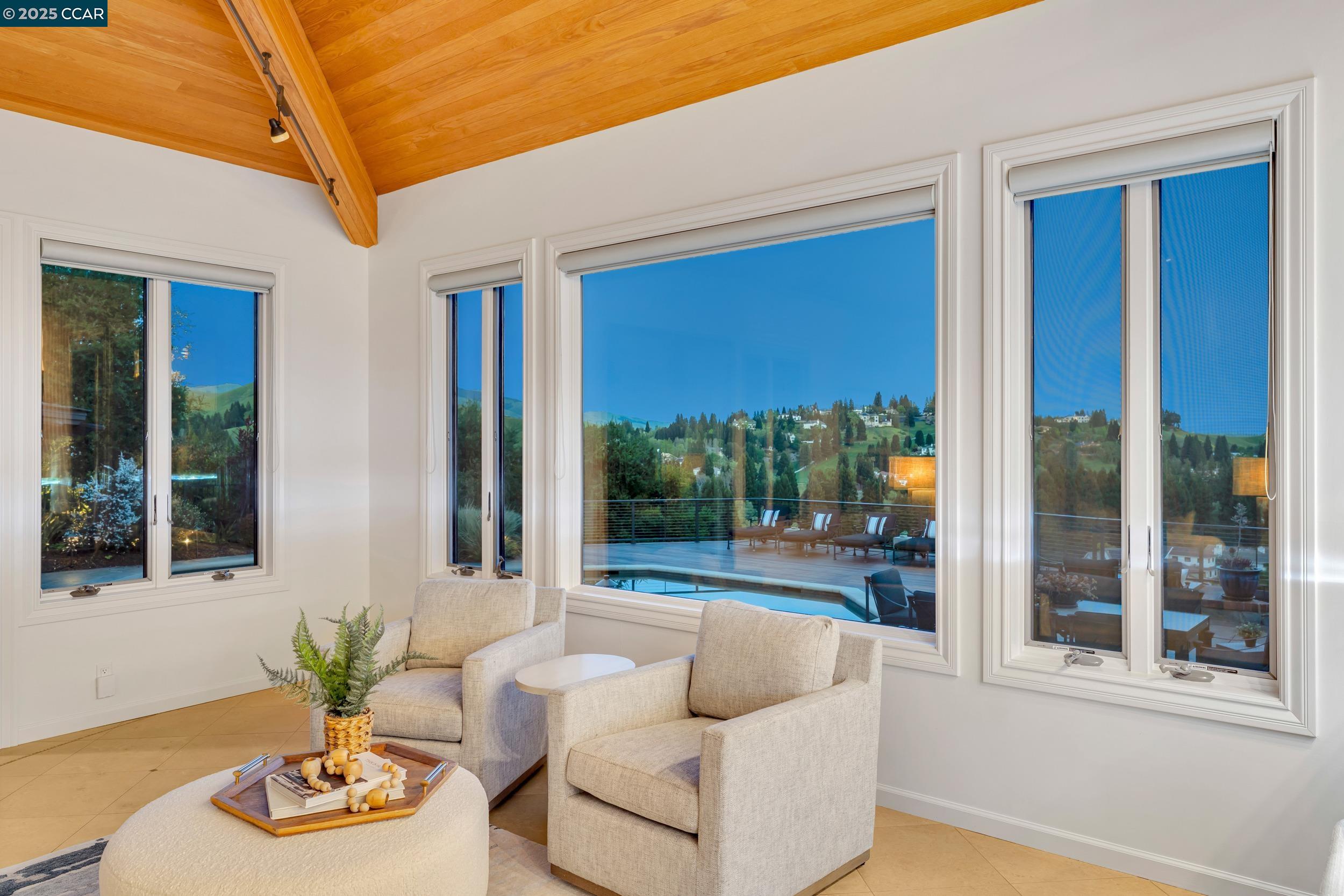 Detail Gallery Image 6 of 60 For 1121 Eagle Nest Ct, Danville,  CA 94506 - 5 Beds | 6 Baths
