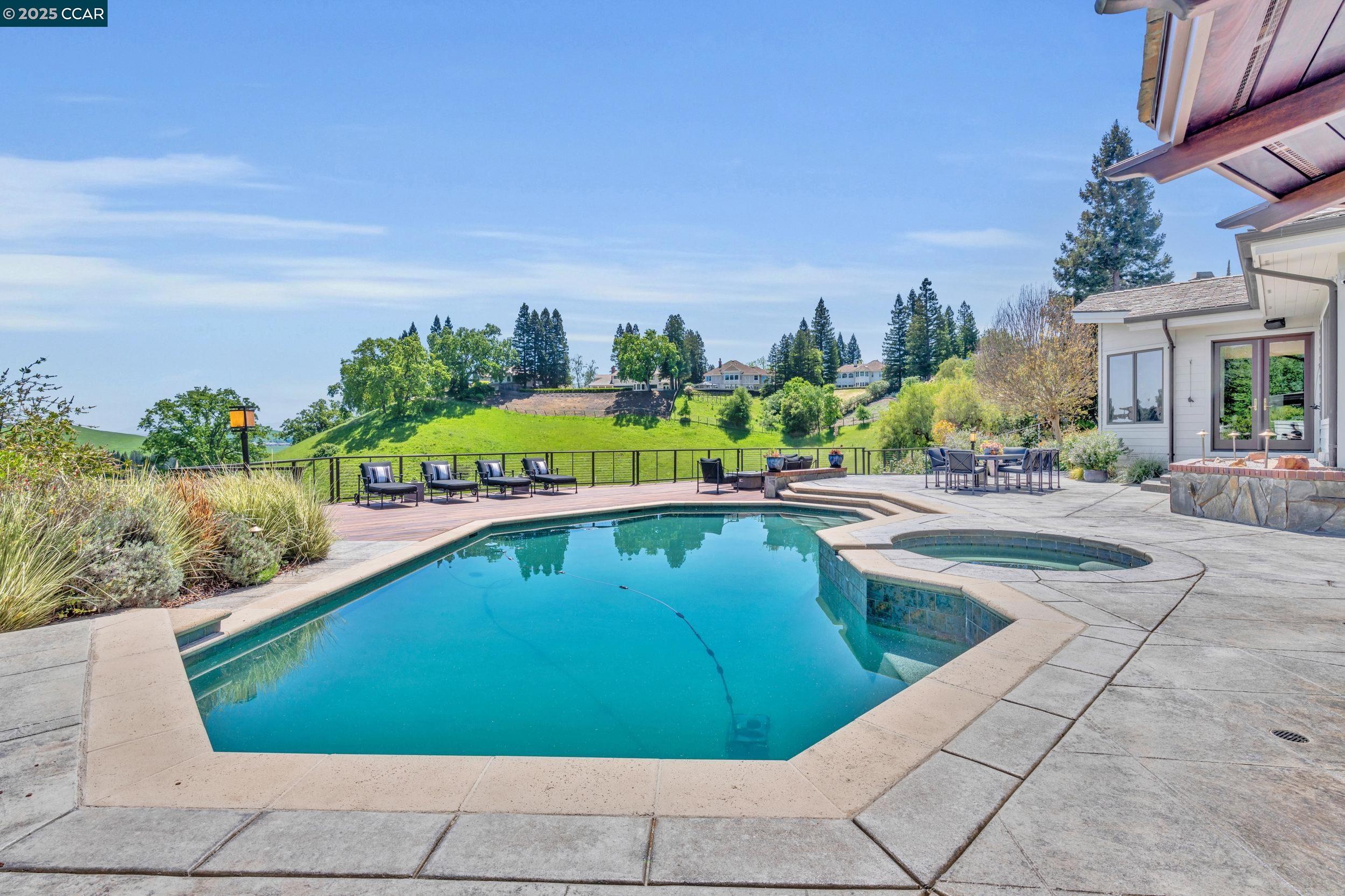 Detail Gallery Image 56 of 60 For 1121 Eagle Nest Ct, Danville,  CA 94506 - 5 Beds | 6 Baths