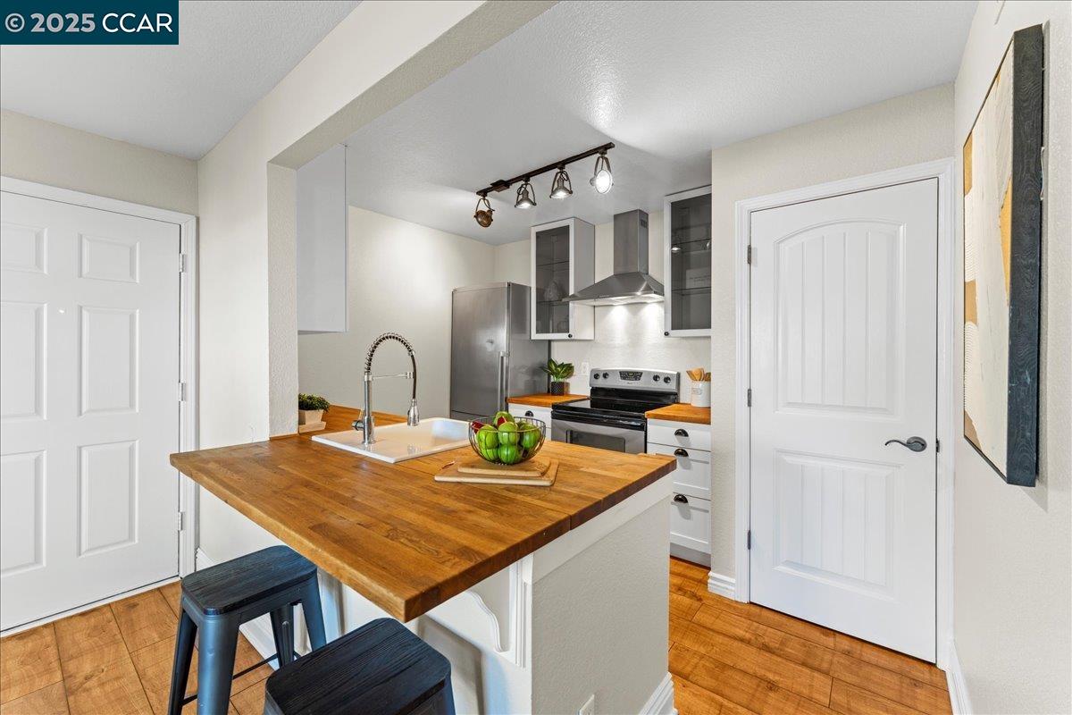 Photo #6: 41098987 Listing 