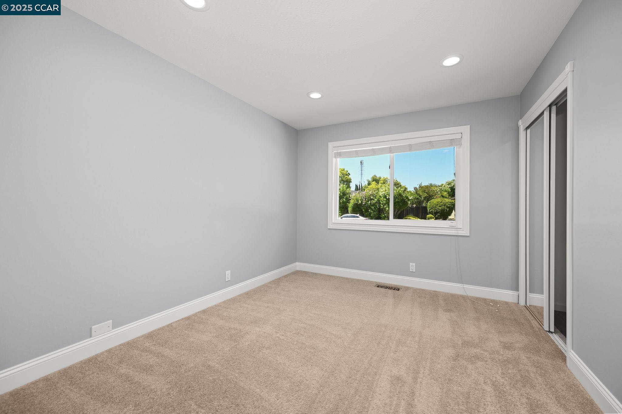 Detail Gallery Image 19 of 36 For 214 via Mantilla, Walnut Creek,  CA 94598 - 4 Beds | 2 Baths