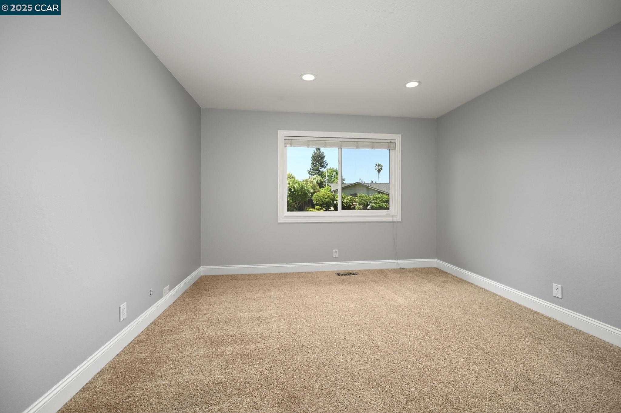 Detail Gallery Image 22 of 36 For 214 via Mantilla, Walnut Creek,  CA 94598 - 4 Beds | 2 Baths