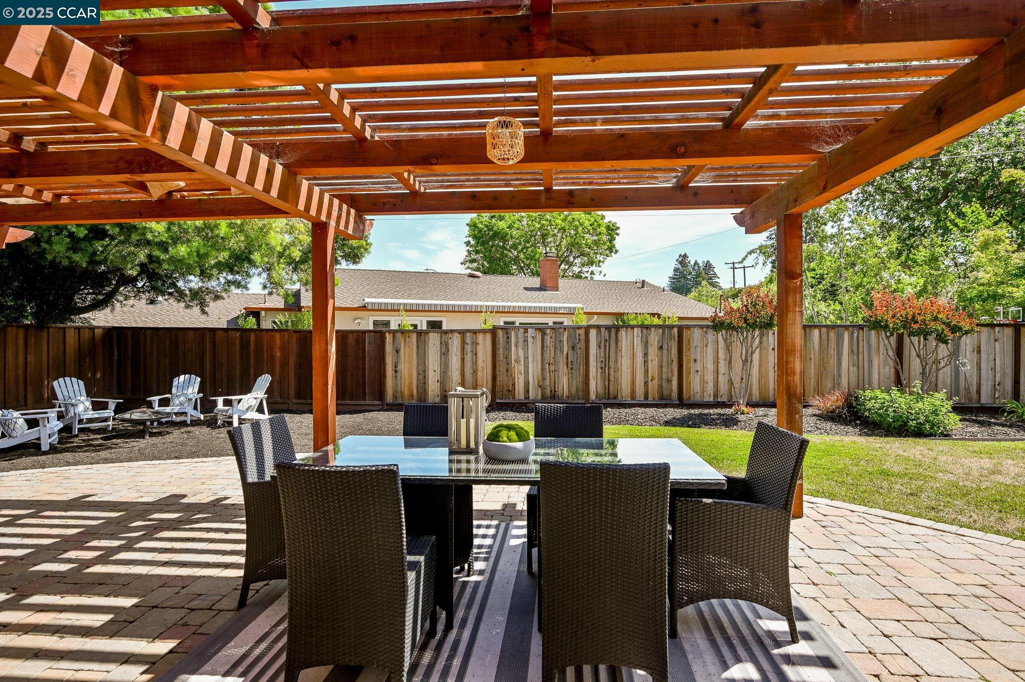 Detail Gallery Image 25 of 36 For 214 via Mantilla, Walnut Creek,  CA 94598 - 4 Beds | 2 Baths
