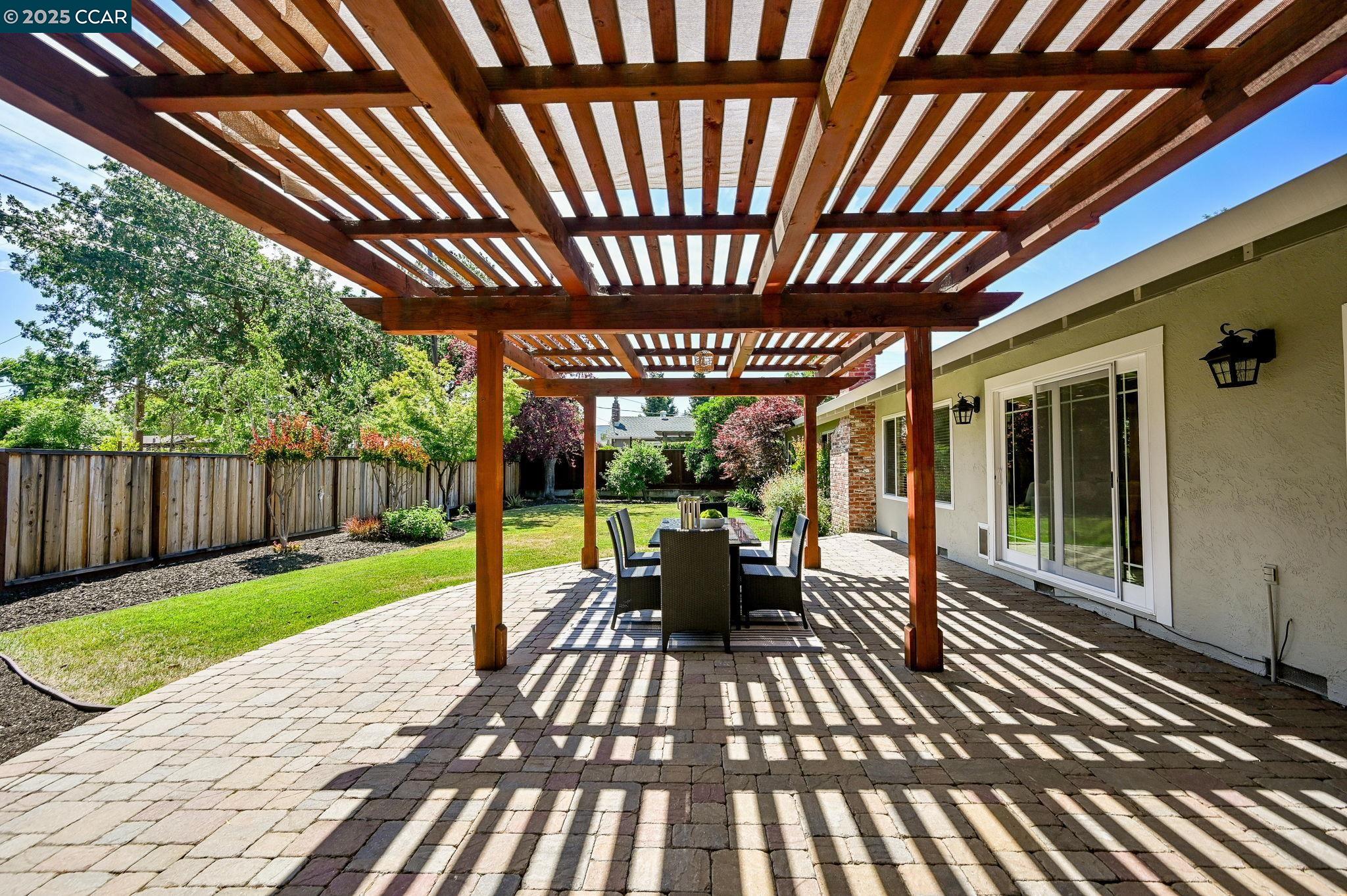 Detail Gallery Image 27 of 36 For 214 via Mantilla, Walnut Creek,  CA 94598 - 4 Beds | 2 Baths