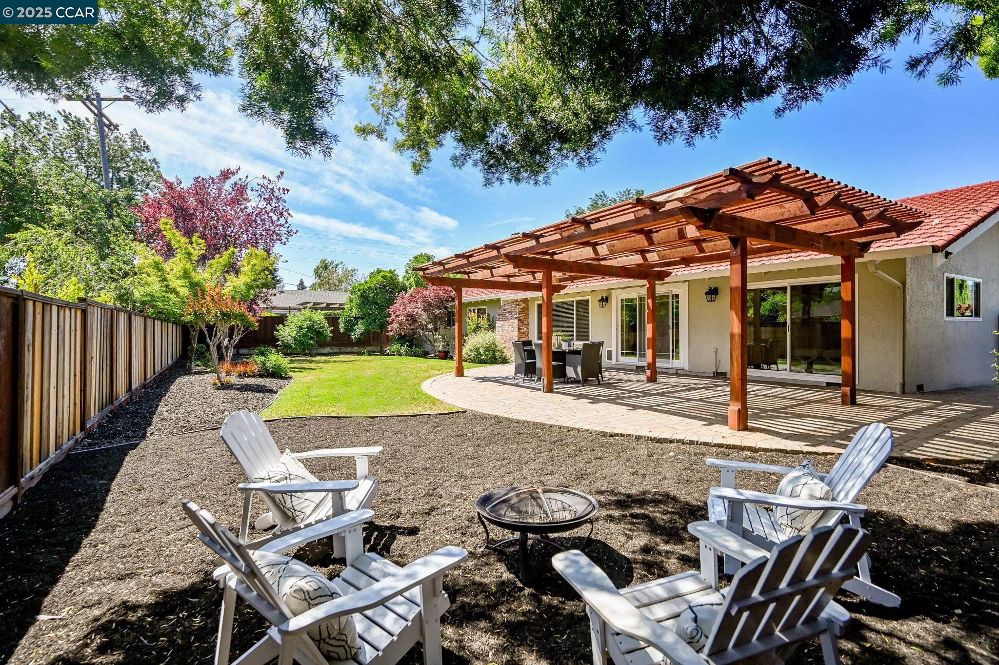 Detail Gallery Image 28 of 36 For 214 via Mantilla, Walnut Creek,  CA 94598 - 4 Beds | 2 Baths