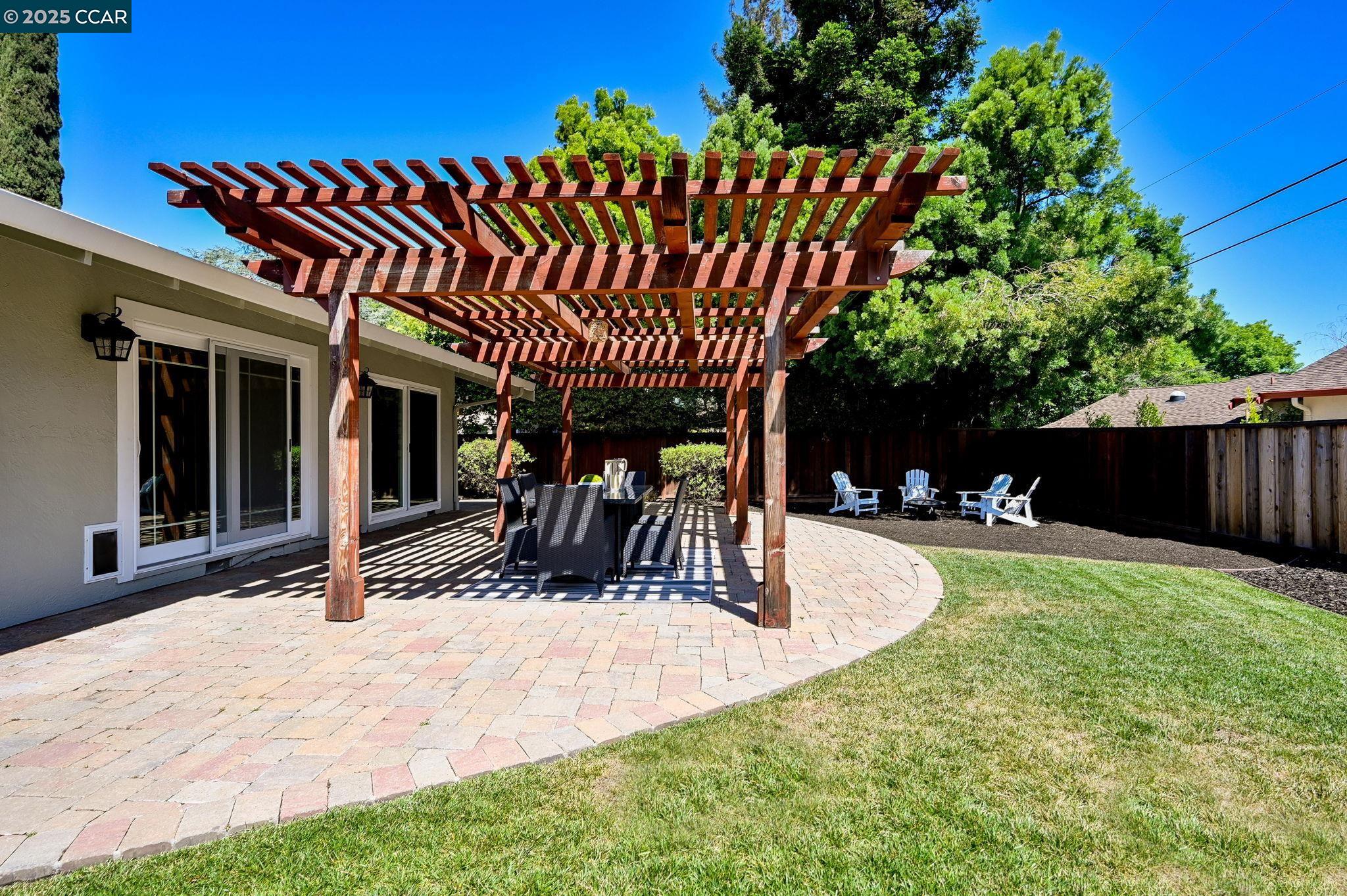 Detail Gallery Image 31 of 36 For 214 via Mantilla, Walnut Creek,  CA 94598 - 4 Beds | 2 Baths