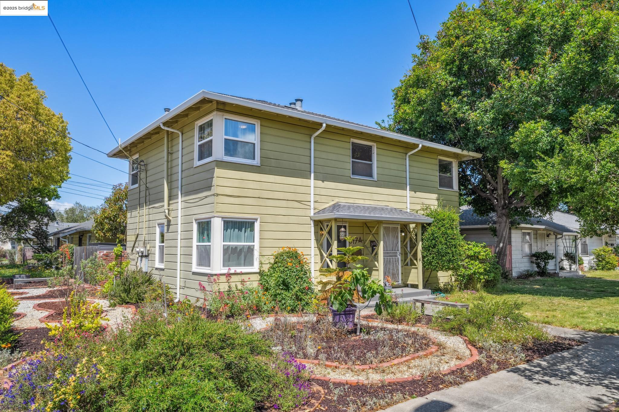 More Details about MLS # 41098994 : 317 PACIFIC # A