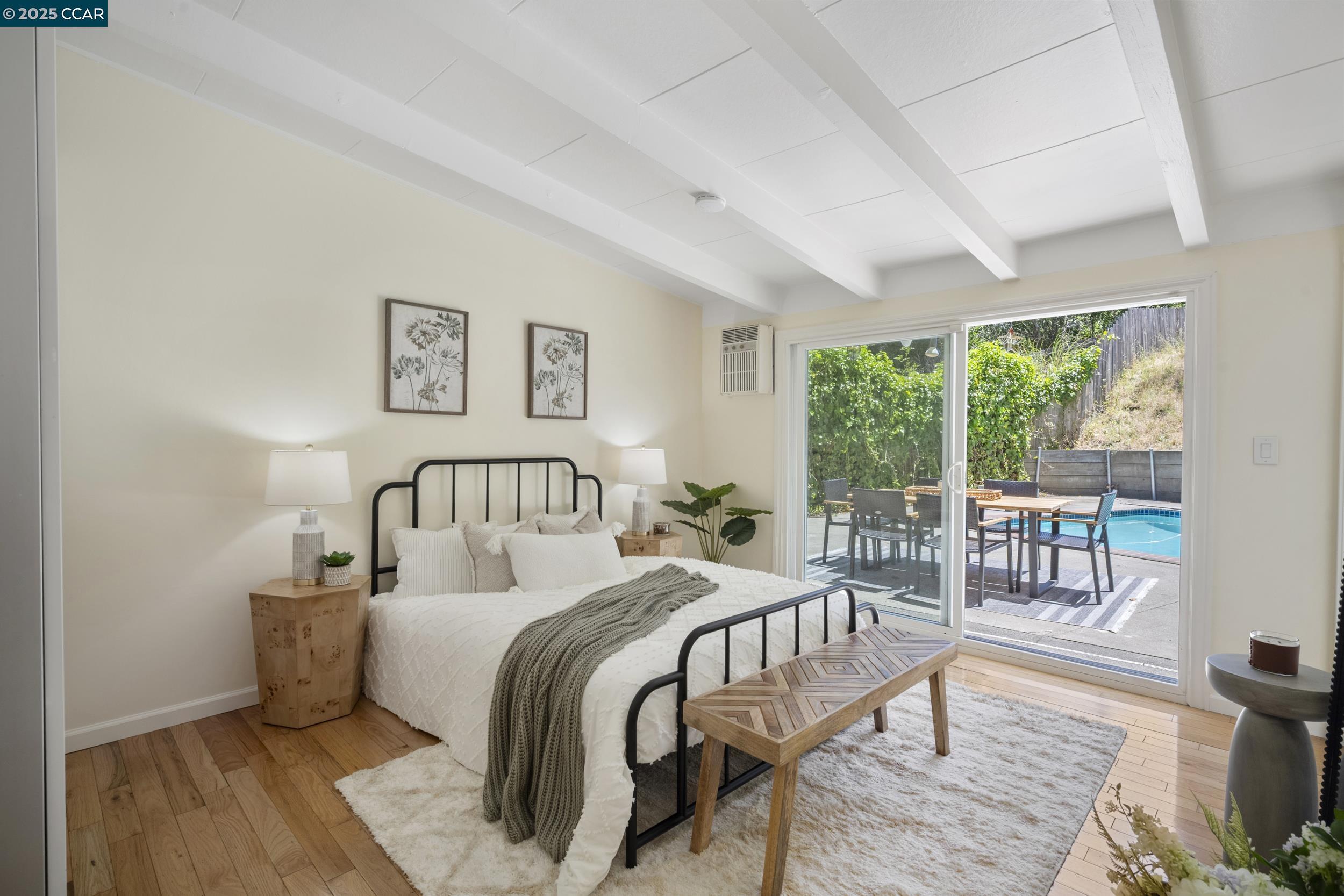 Detail Gallery Image 14 of 23 For 1710 Sarah Dr, Pinole,  CA 94564 - 3 Beds | 2 Baths