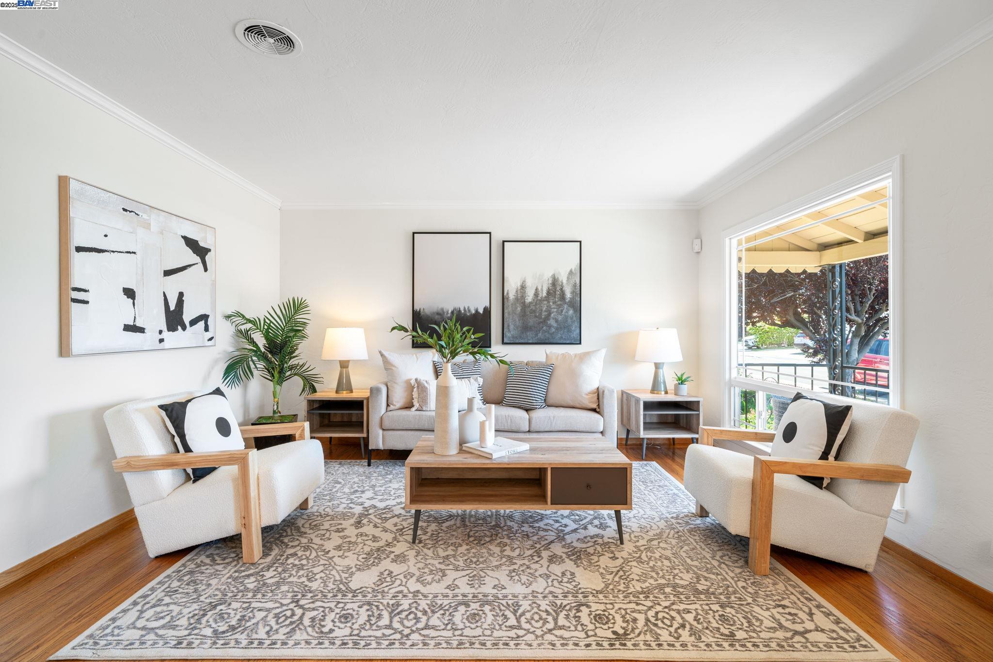 Detail Gallery Image 3 of 24 For 1457 via El Monte, San Lorenzo,  CA 94580 - 3 Beds | 1 Baths