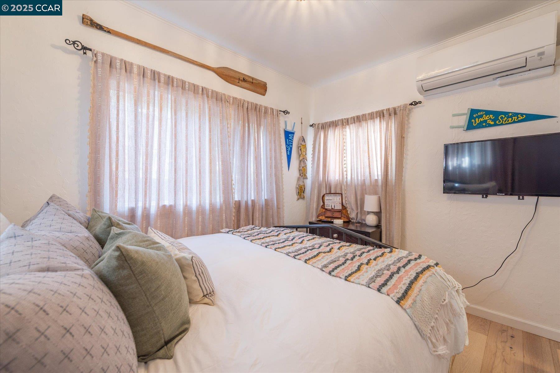 Detail Gallery Image 4 of 25 For 604 Chipmunk St, Kings Beach,  CA 96143 - 2 Beds | 2 Baths