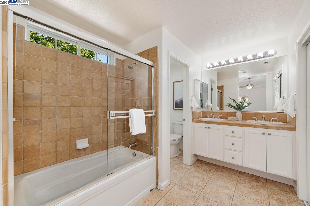 Detail Gallery Image 15 of 27 For 829 Berryessa Ct, Livermore,  CA 94551 - 3 Beds | 2/1 Baths