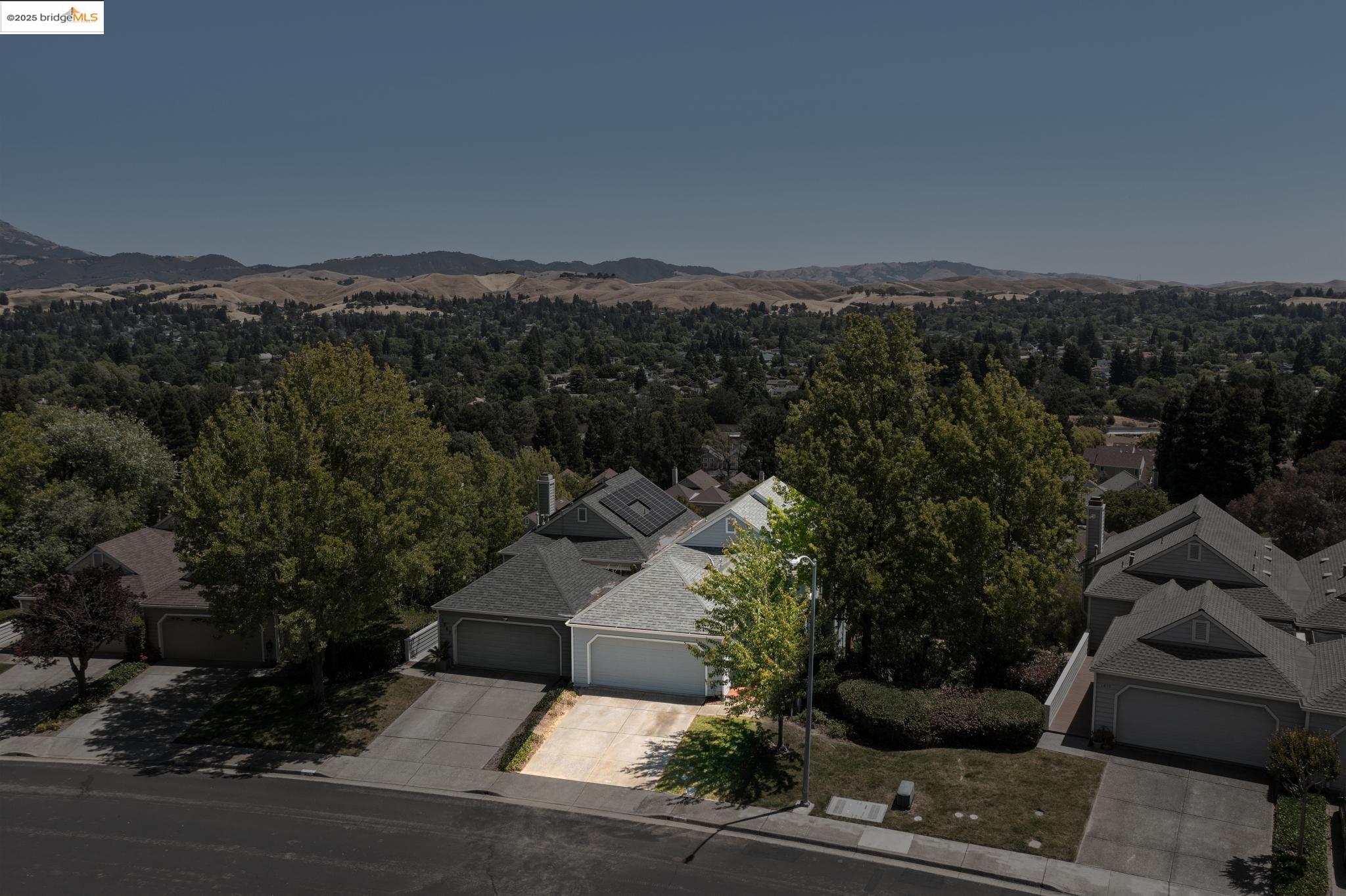 Photo #5: 41099025 Listing: Photo #5