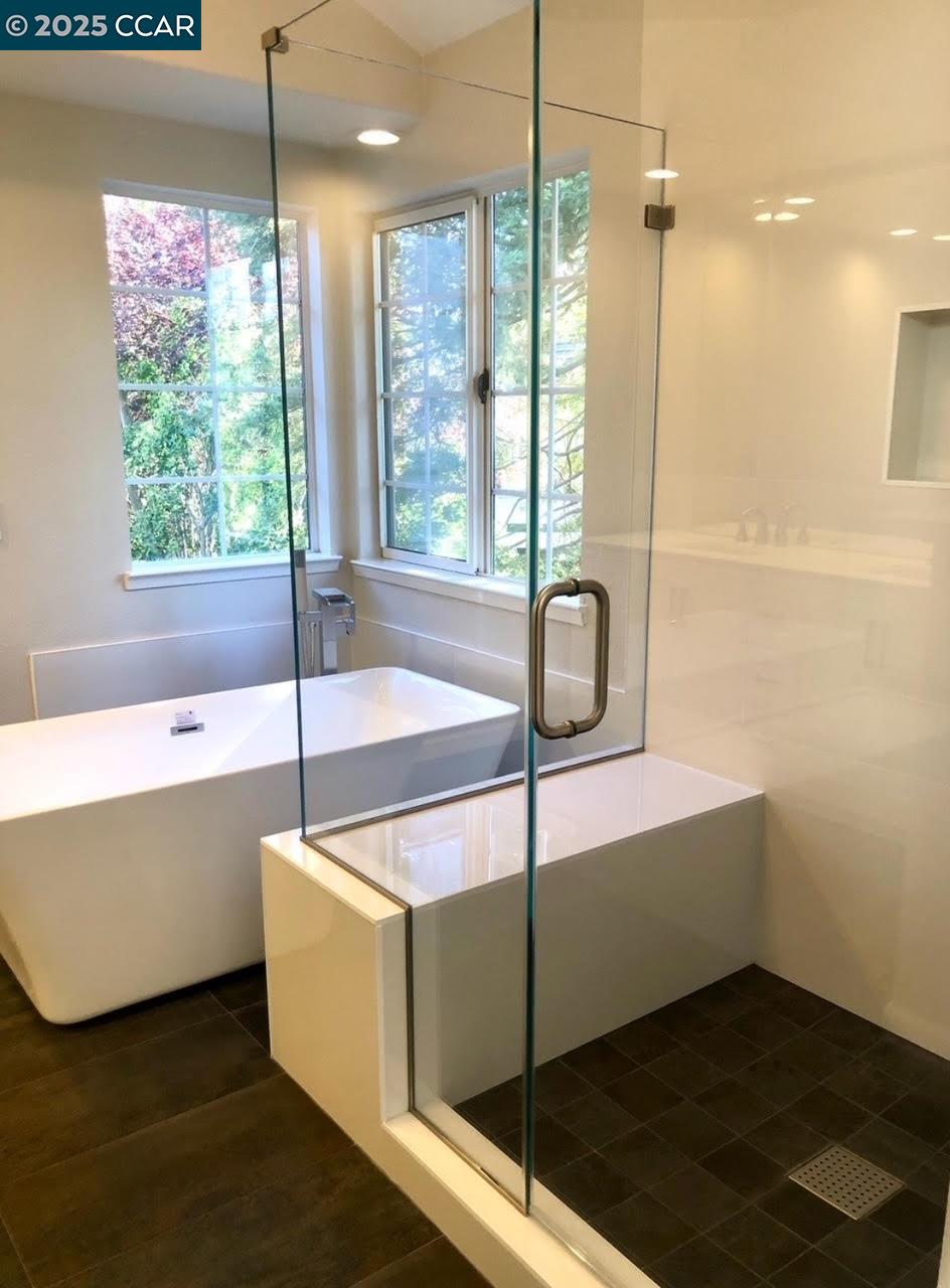 117 Heritage Park Dr, Danville, California 94506, 3 Bedrooms Bedrooms, 7 Rooms Rooms,2 BathroomsBathrooms,Residential Lease,For Rent,117 Heritage Park Dr,41099031