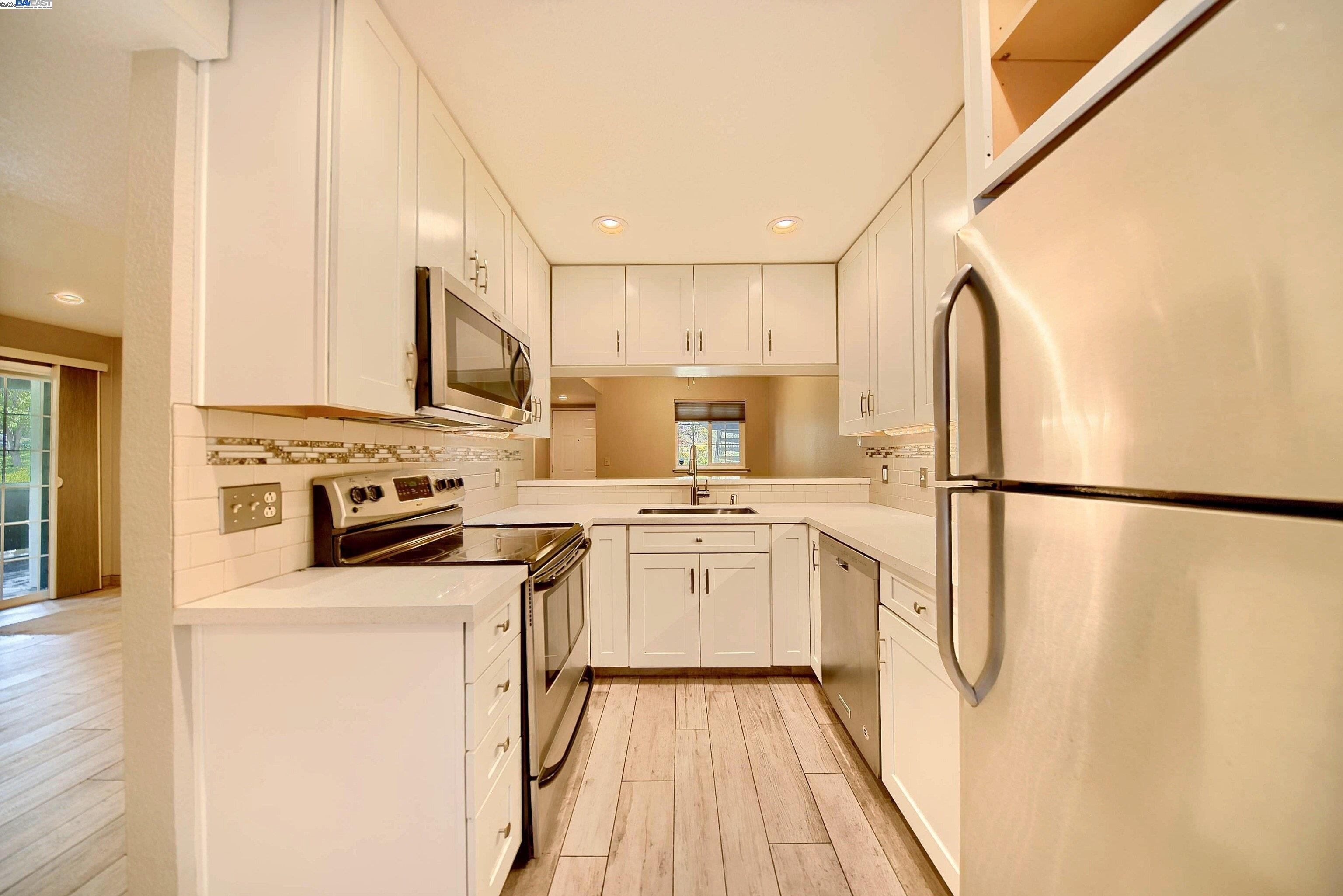 Photo #24: 41099043 Listing: Photo #24