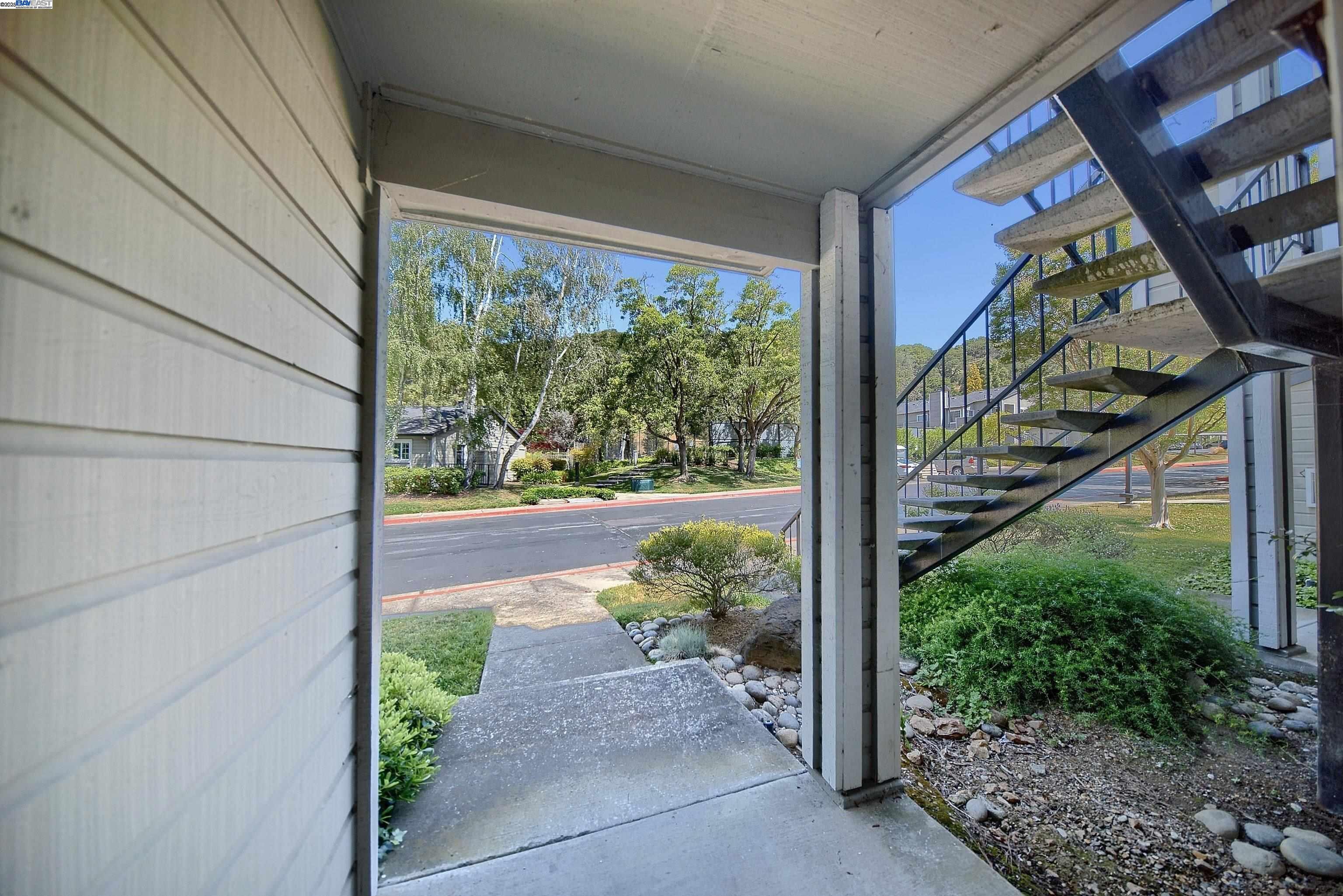 Photo #5: 41099043 Listing: Photo #5