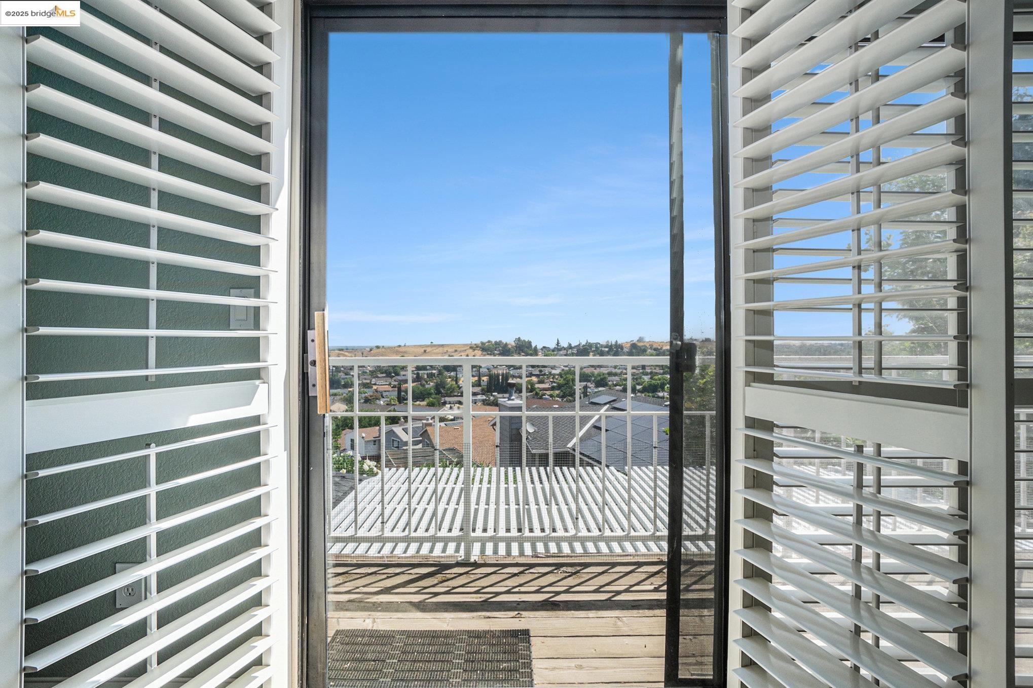 Detail Gallery Image 32 of 53 For 3336 Fontana Pl, Antioch,  CA 94509 - 4 Beds | 2/1 Baths