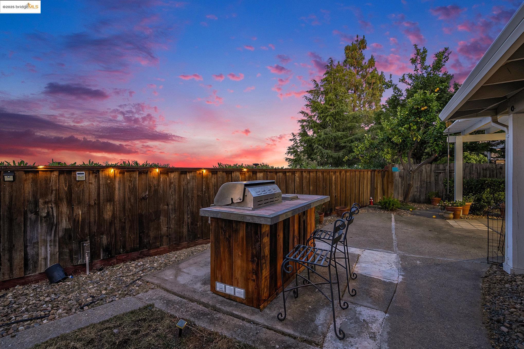 Detail Gallery Image 47 of 53 For 3336 Fontana Pl, Antioch,  CA 94509 - 4 Beds | 2/1 Baths