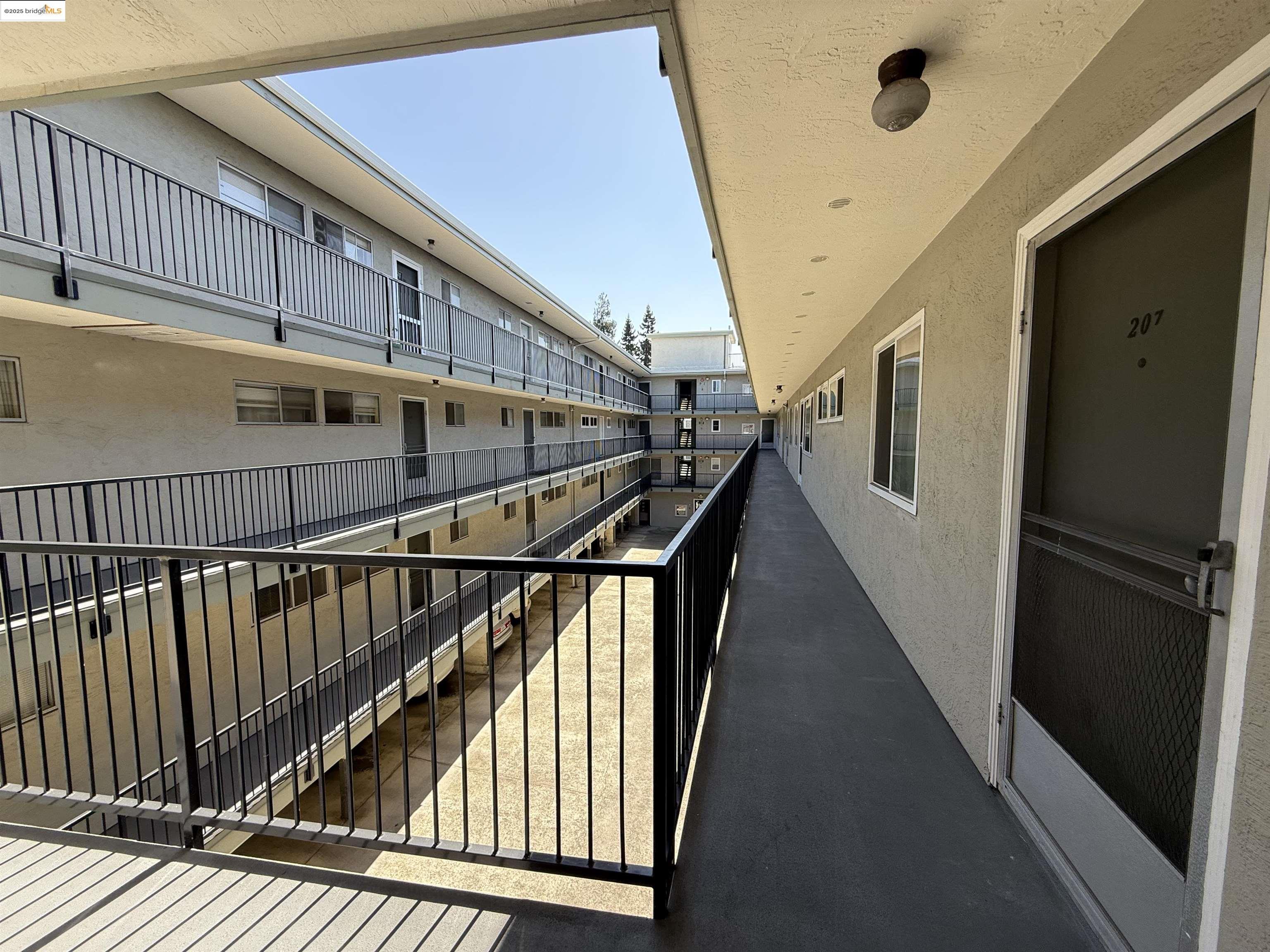 Photo #12: 41099066 Listing: Photo #12