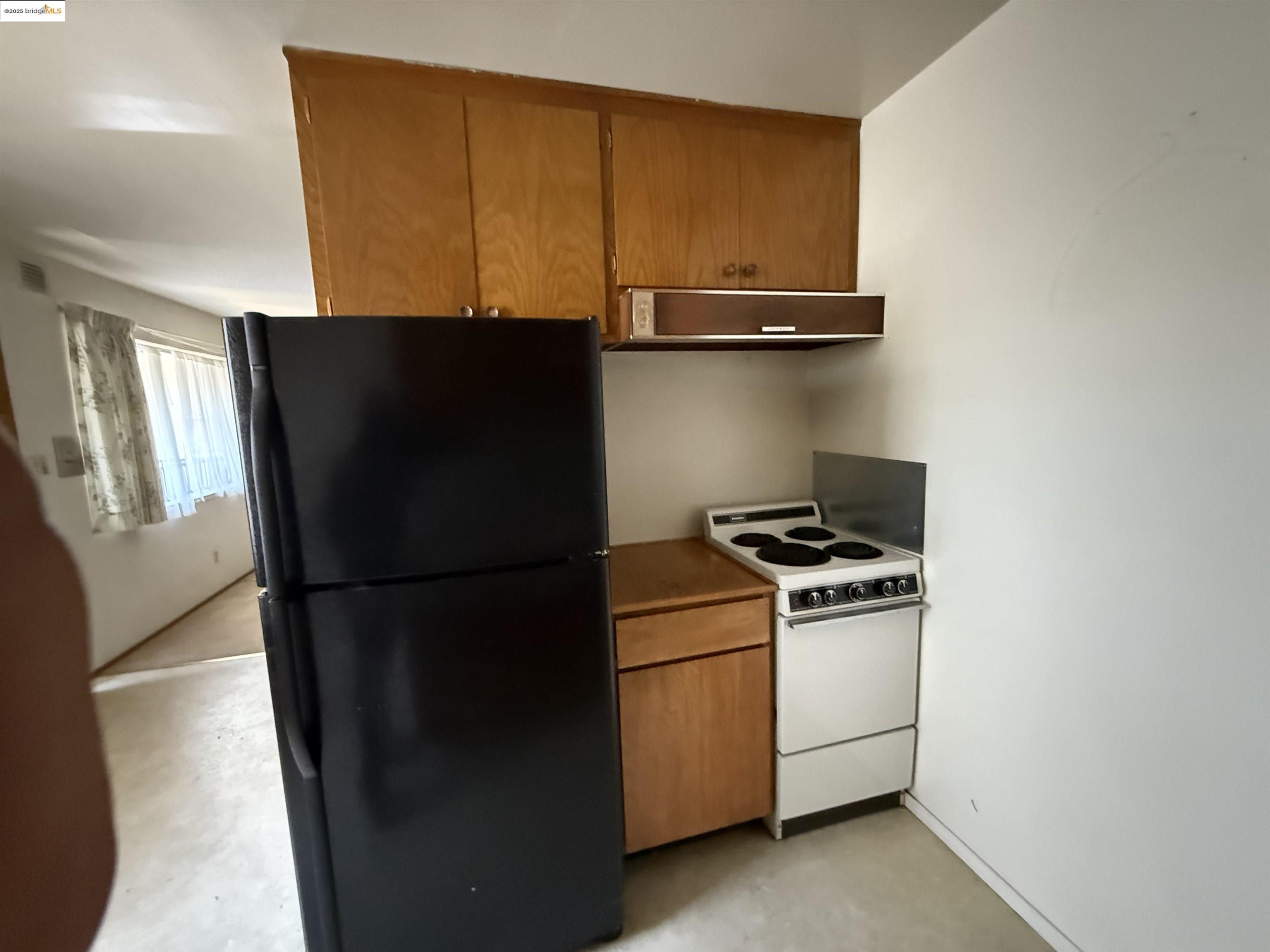 Photo #4: 41099066 Listing: Photo #4