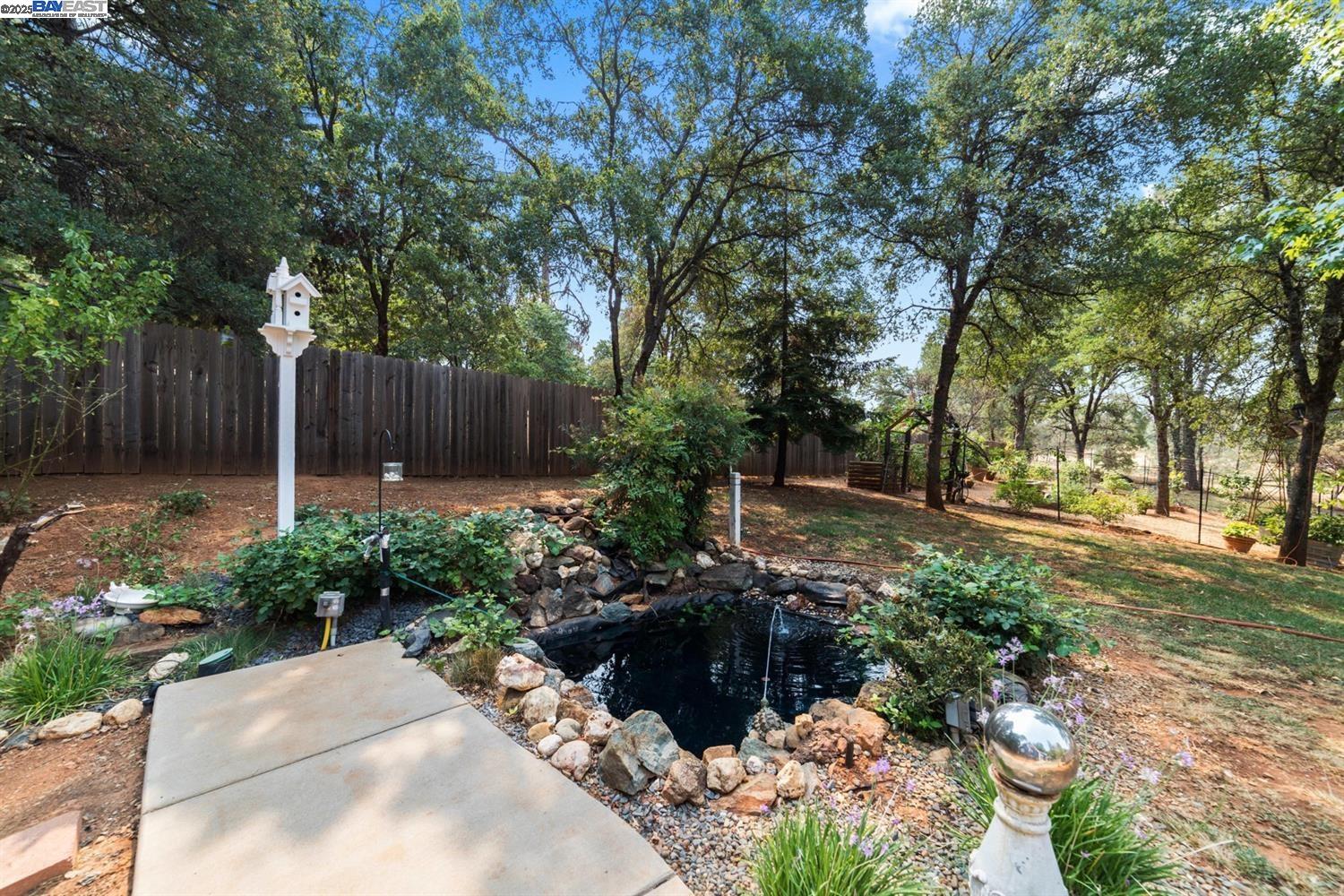 Detail Gallery Image 11 of 60 For 20140 Redwood Dr, Foresthill,  CA 95631 - 3 Beds | 2 Baths