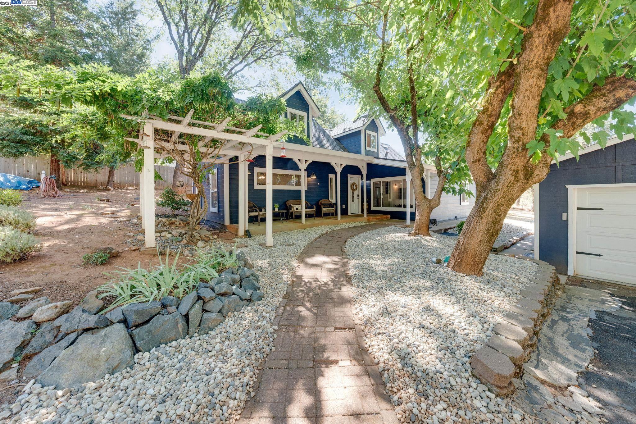 Detail Gallery Image 20 of 60 For 20140 Redwood Dr, Foresthill,  CA 95631 - 3 Beds | 2 Baths