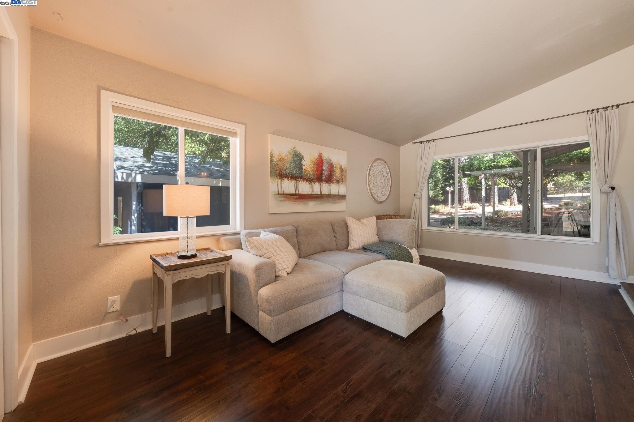 Detail Gallery Image 26 of 60 For 20140 Redwood Dr, Foresthill,  CA 95631 - 3 Beds | 2 Baths