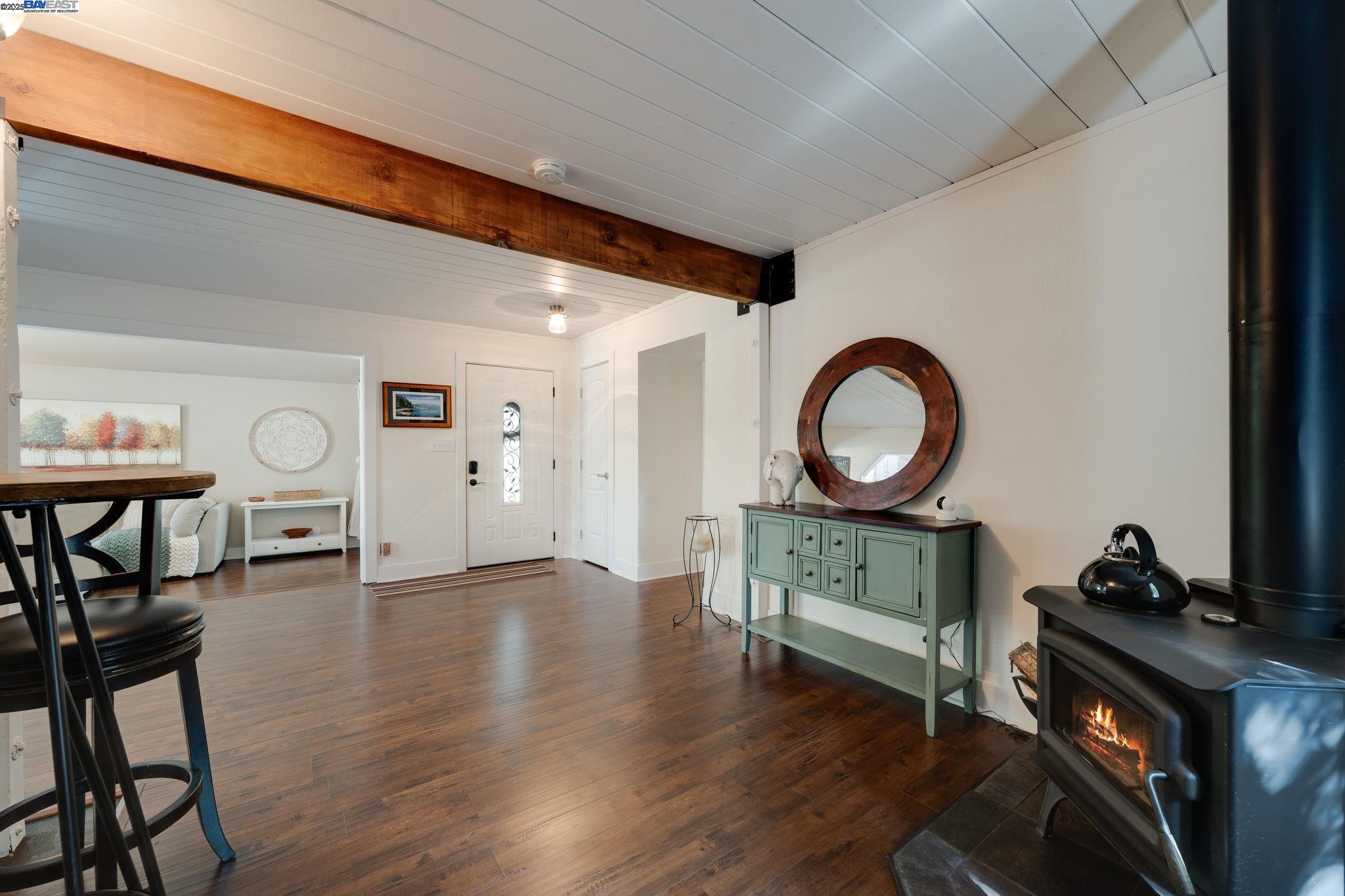 Detail Gallery Image 31 of 60 For 20140 Redwood Dr, Foresthill,  CA 95631 - 3 Beds | 2 Baths
