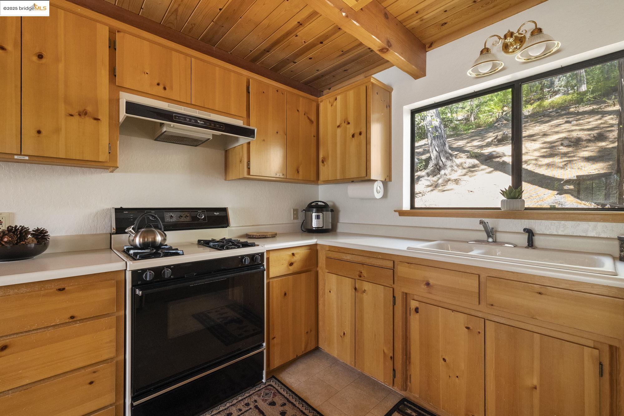 Detail Gallery Image 20 of 57 For 25488 Rebekah Rd, Long Barn,  CA 95335 - 3 Beds | 2 Baths