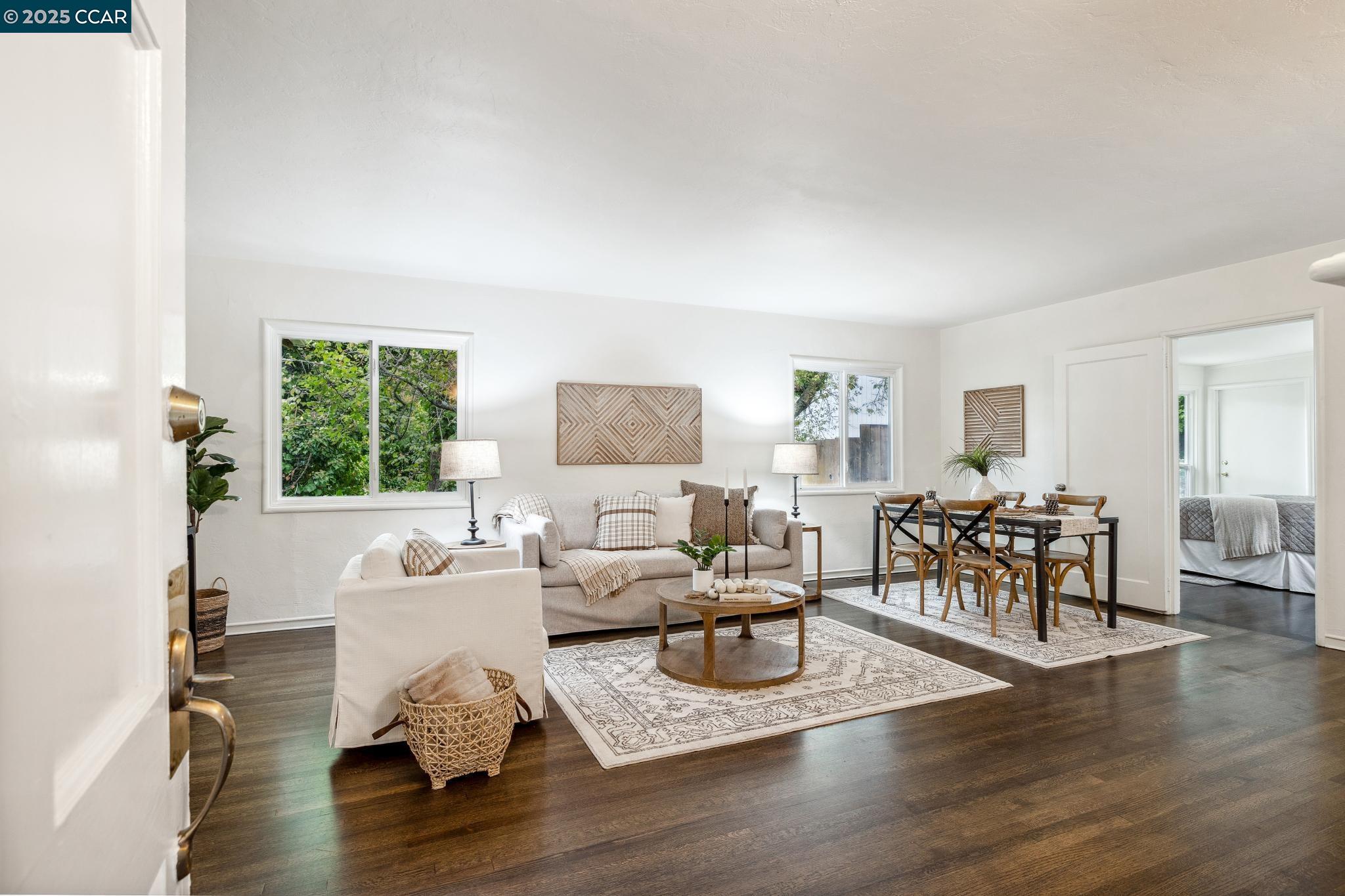 Detail Gallery Image 18 of 55 For 5810 Estates Dr, Oakland,  CA 94611 - 3 Beds | 1 Baths