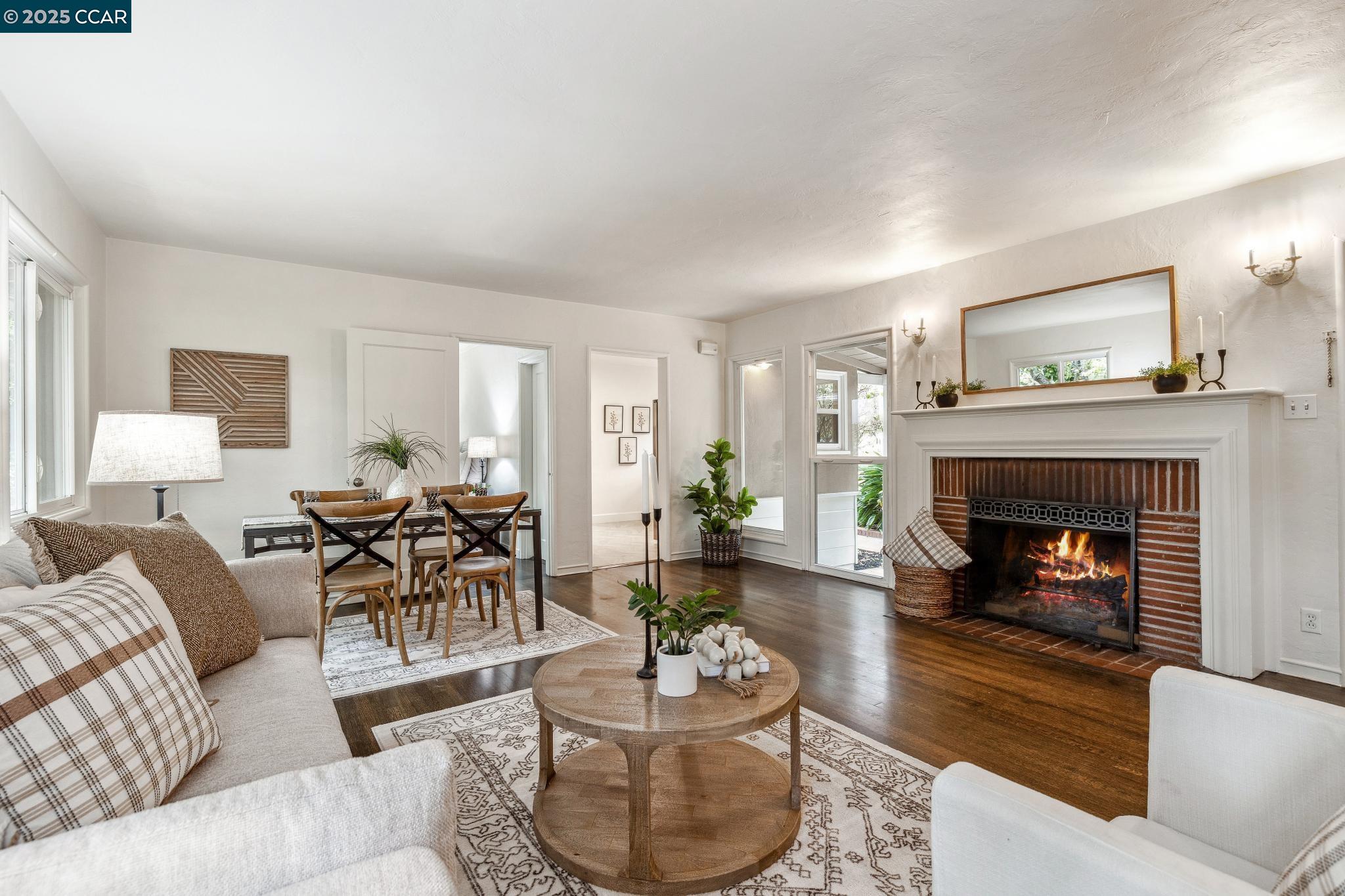 Detail Gallery Image 20 of 55 For 5810 Estates Dr, Oakland,  CA 94611 - 3 Beds | 1 Baths