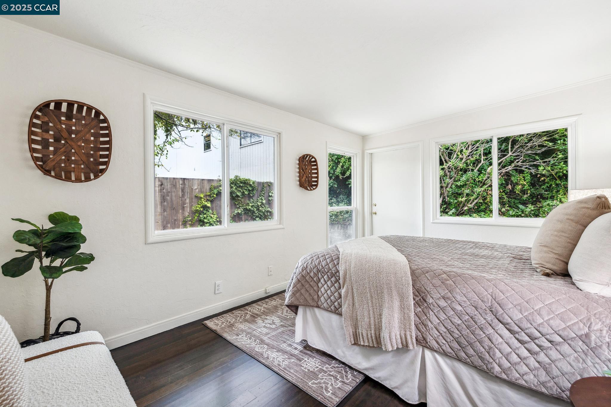Detail Gallery Image 38 of 55 For 5810 Estates Dr, Oakland,  CA 94611 - 3 Beds | 1 Baths