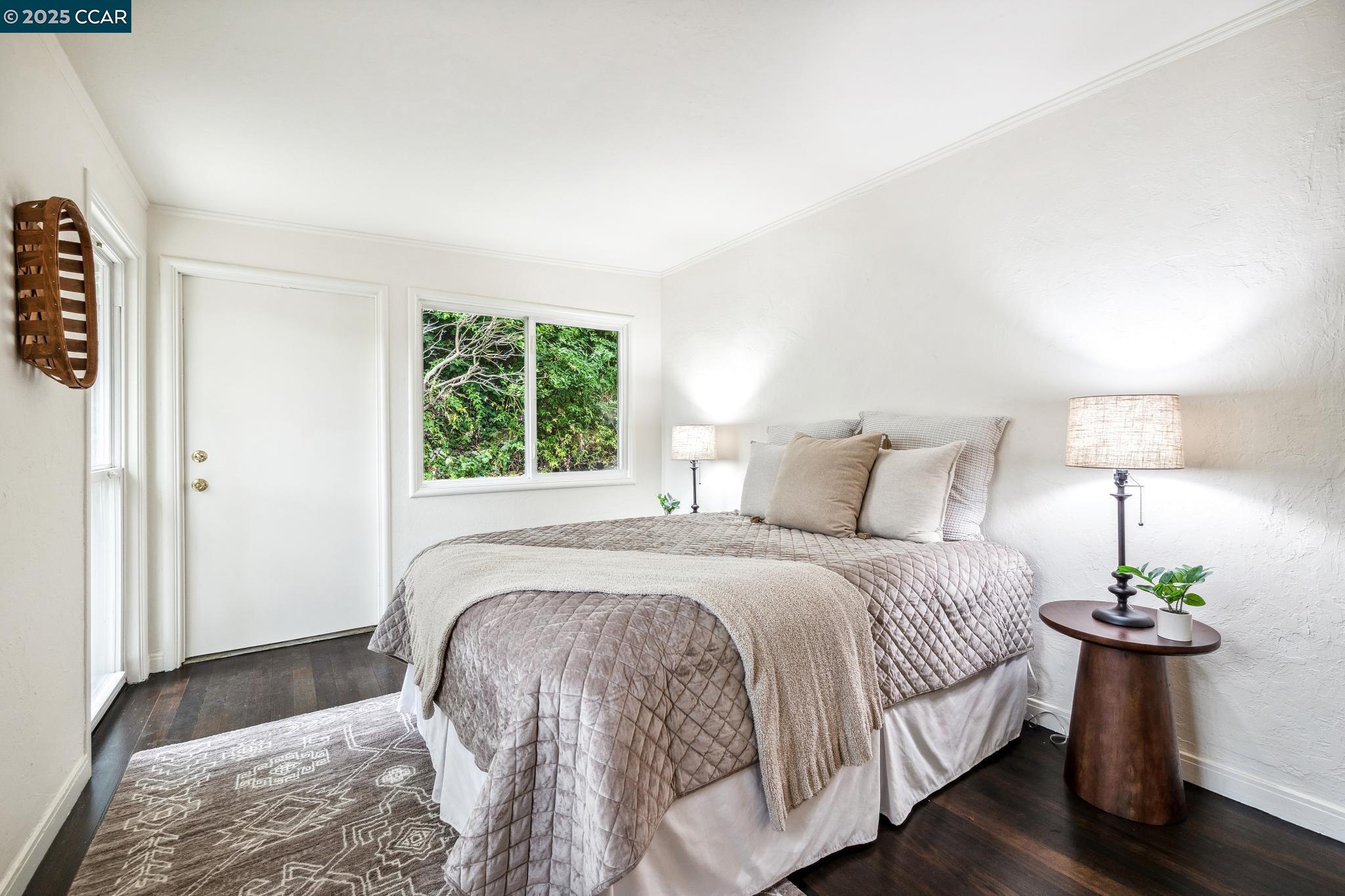 Detail Gallery Image 39 of 55 For 5810 Estates Dr, Oakland,  CA 94611 - 3 Beds | 1 Baths